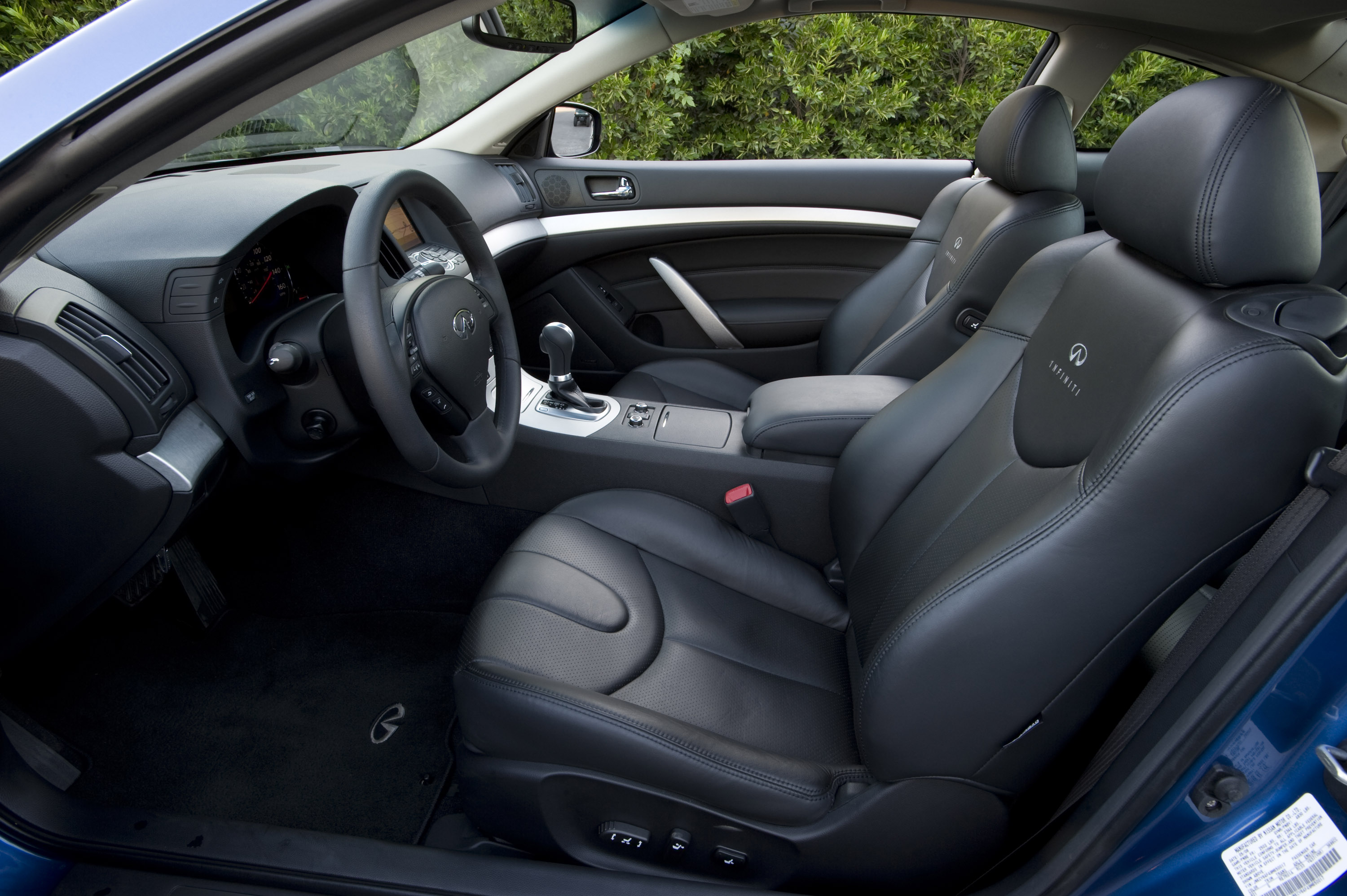 Infiniti G37 Coupe photo #25
