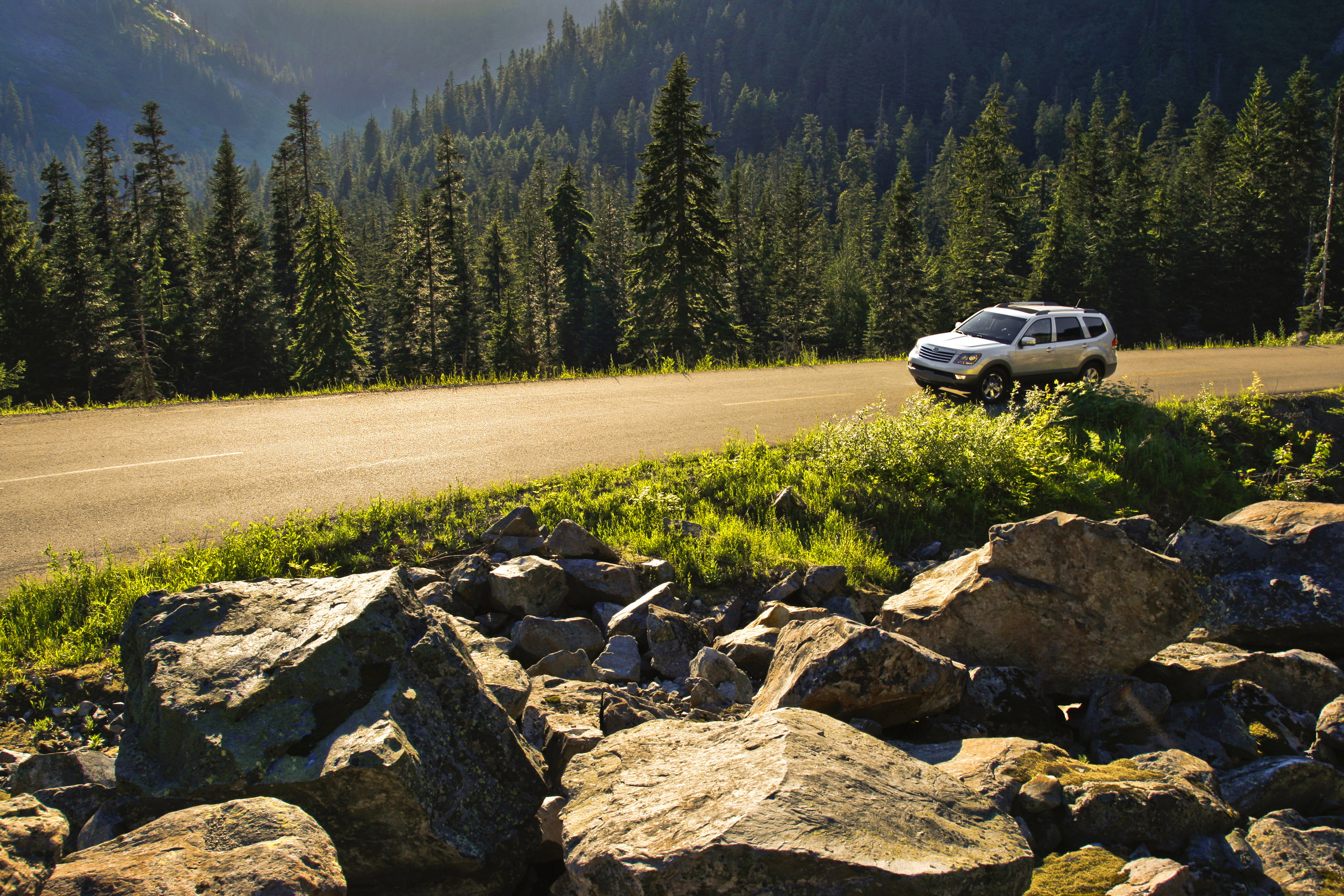 Kia Borrego photo #61