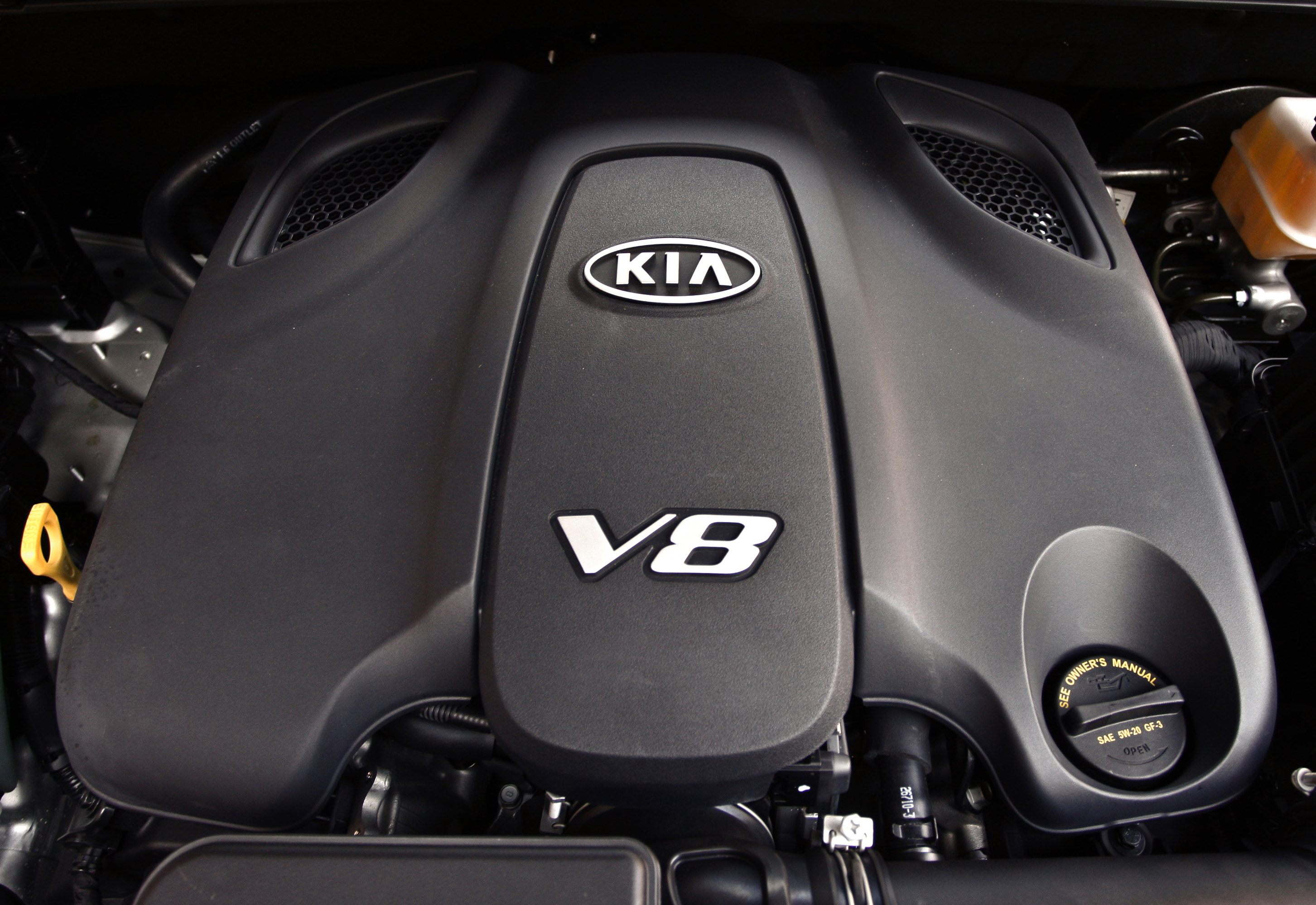 Kia Borrego photo #64