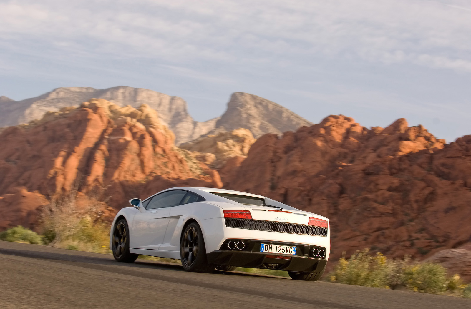 Lamborghini Gallardo LP560-4 photo #19