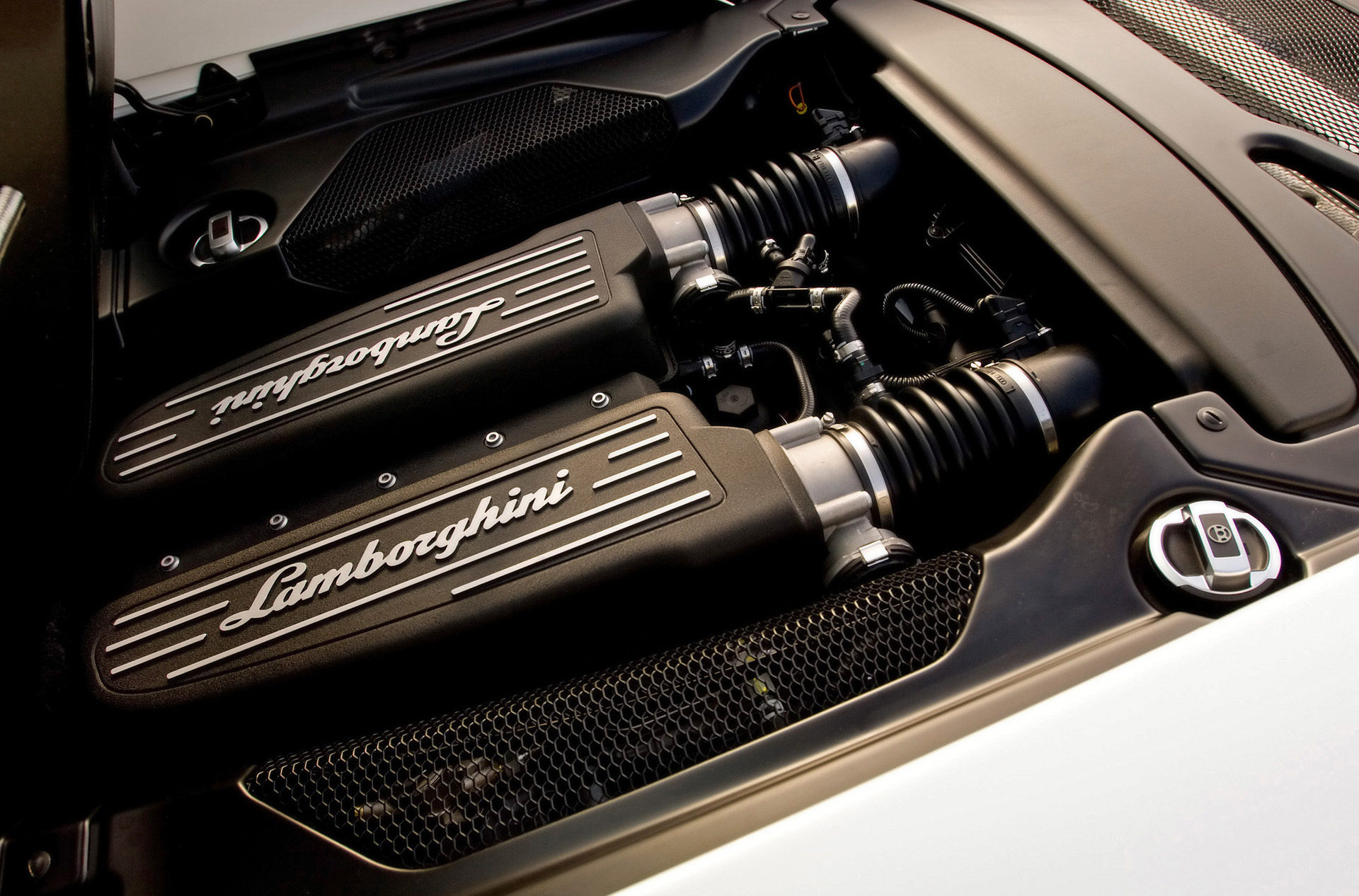 Lamborghini Gallardo LP560-4 photo #27
