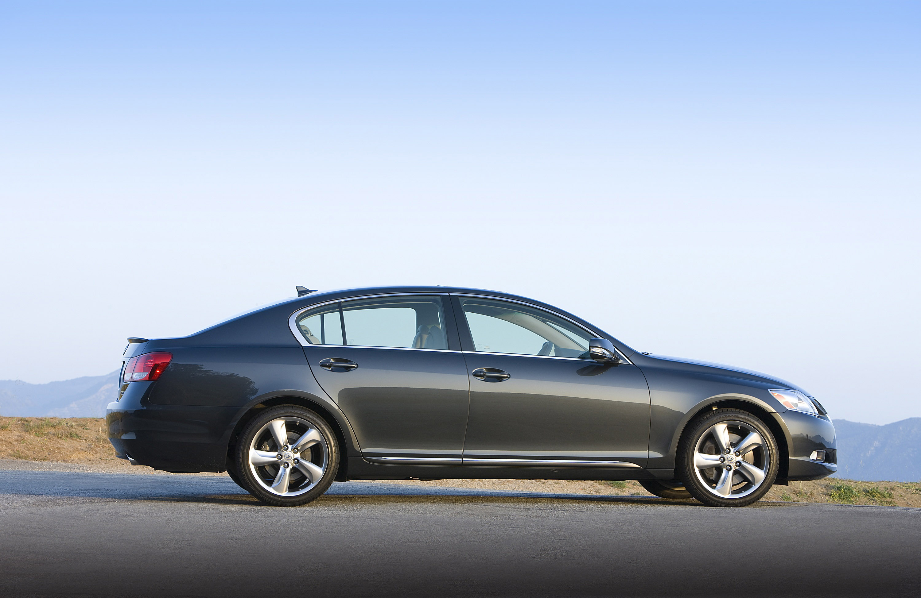 Lexus GS 350 photo #21