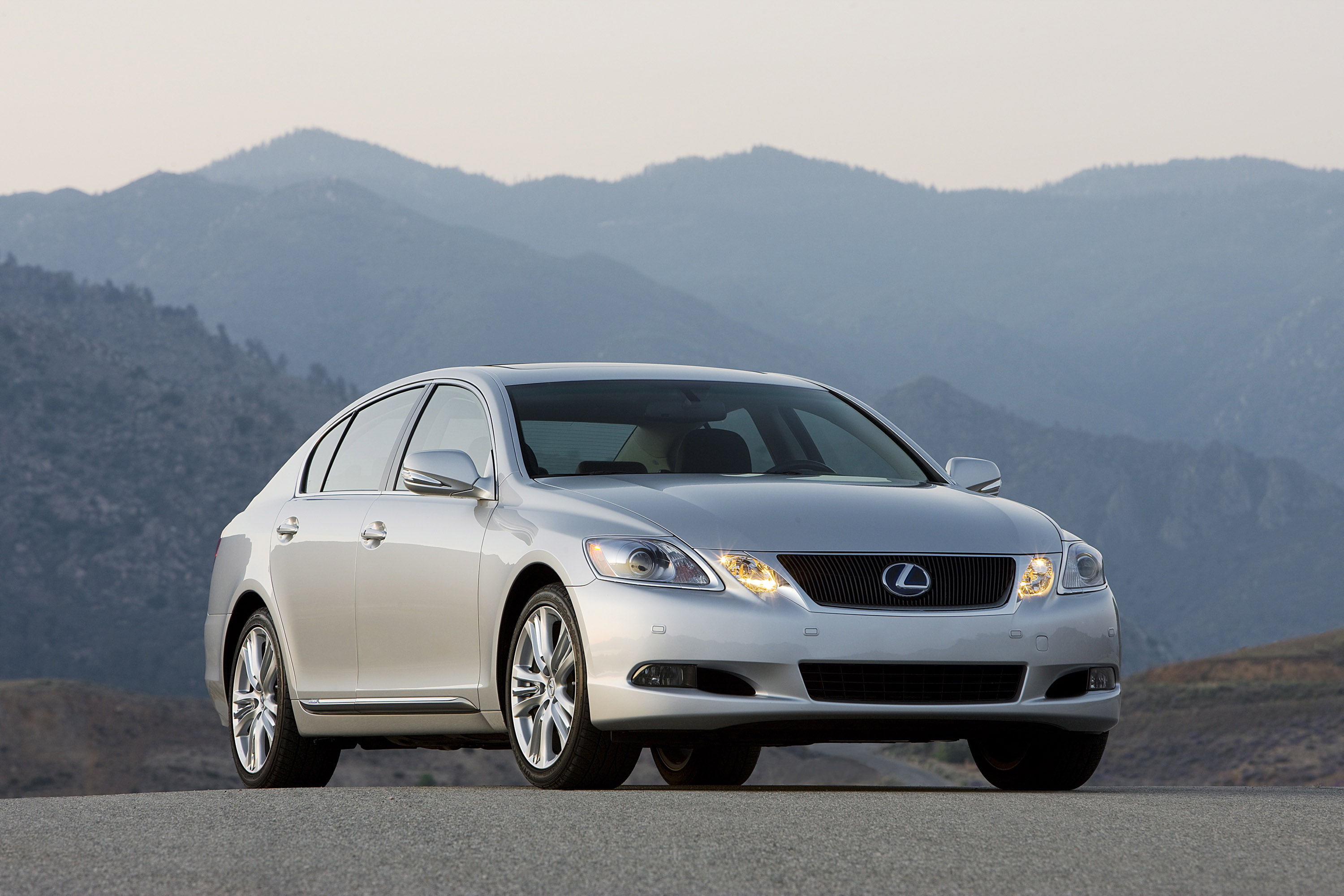 2009 Lexus GS 450h HD Pictures