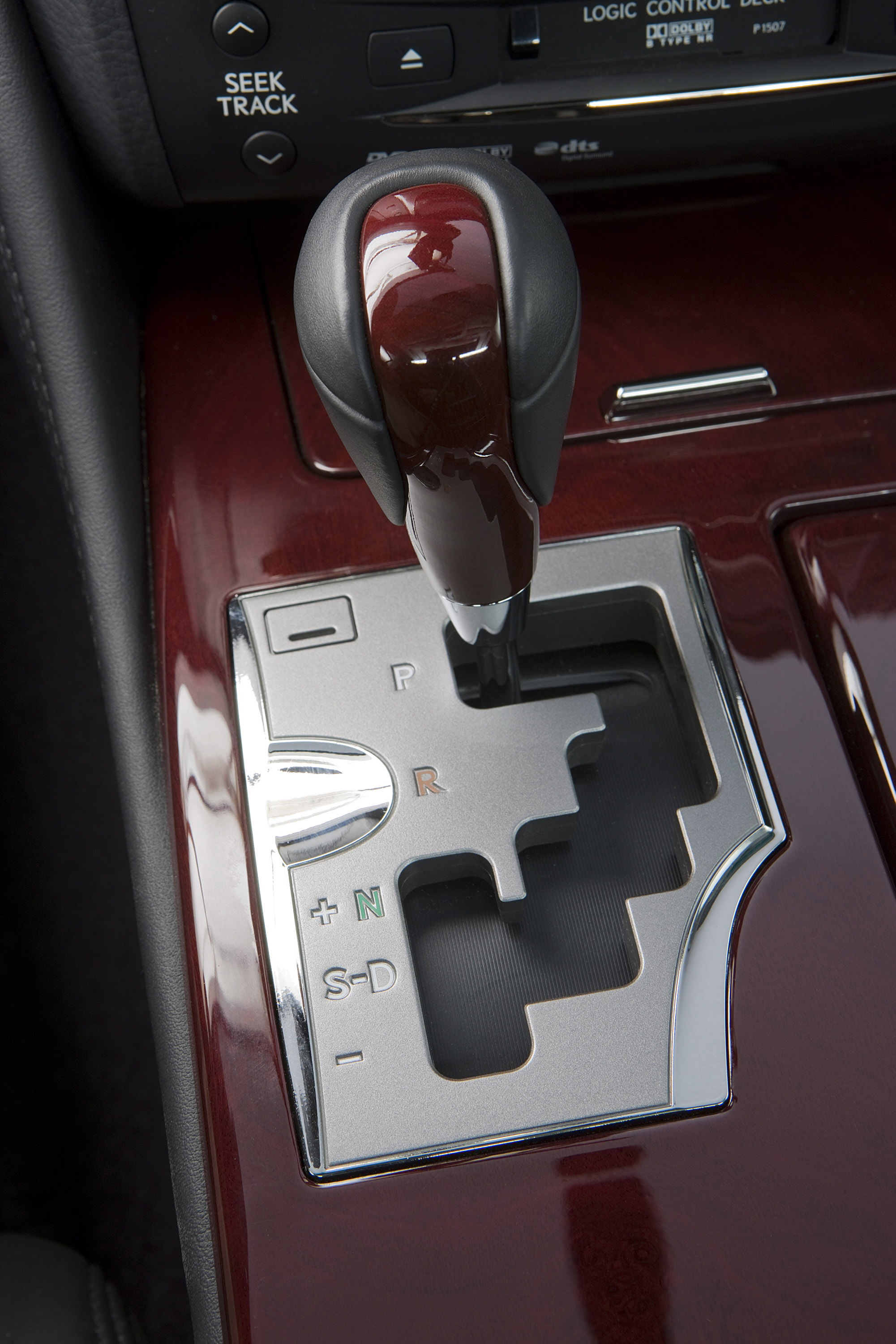 Lexus GS 450h photo #29
