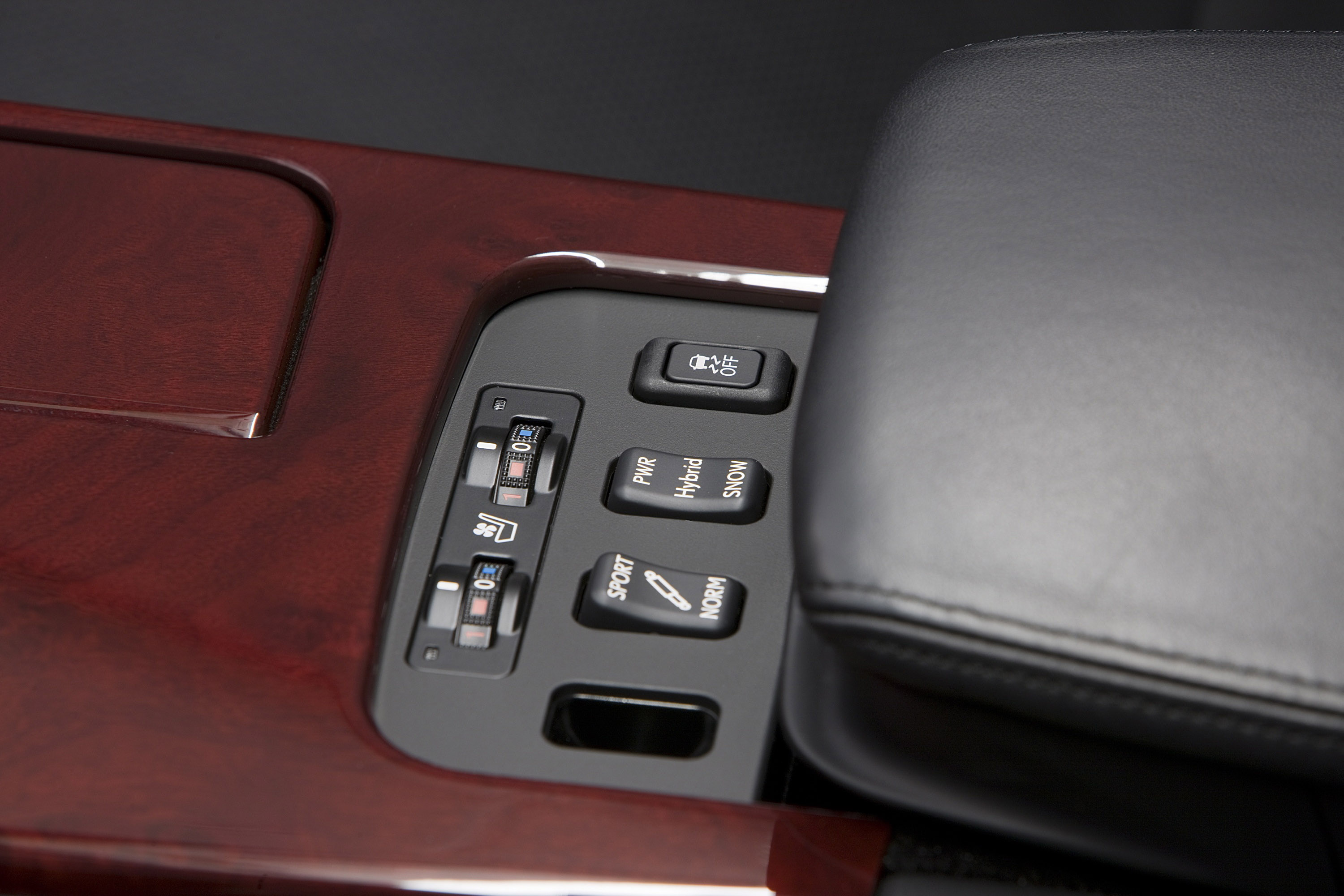 Lexus GS 450h photo #30