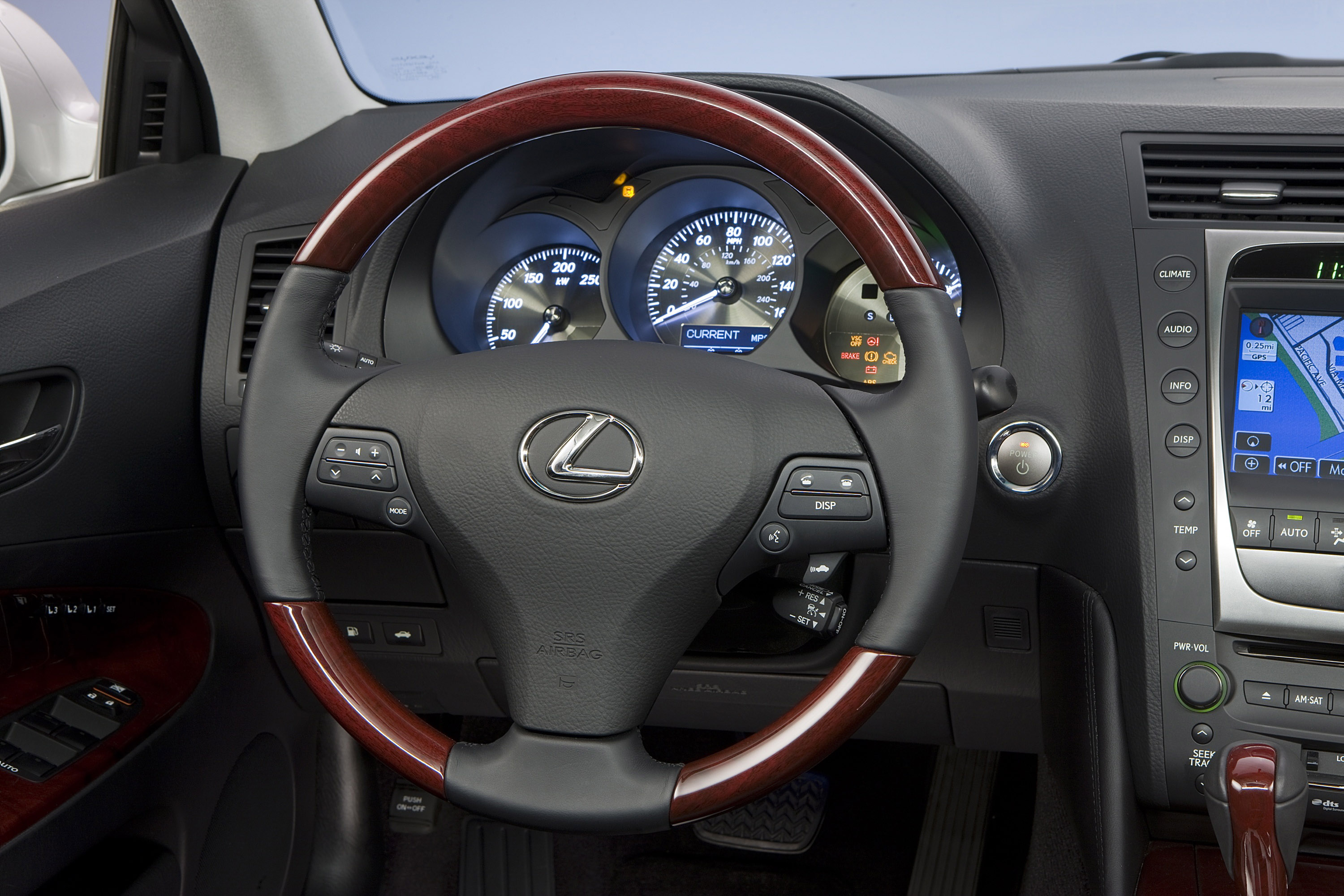 Lexus GS 450h photo #36