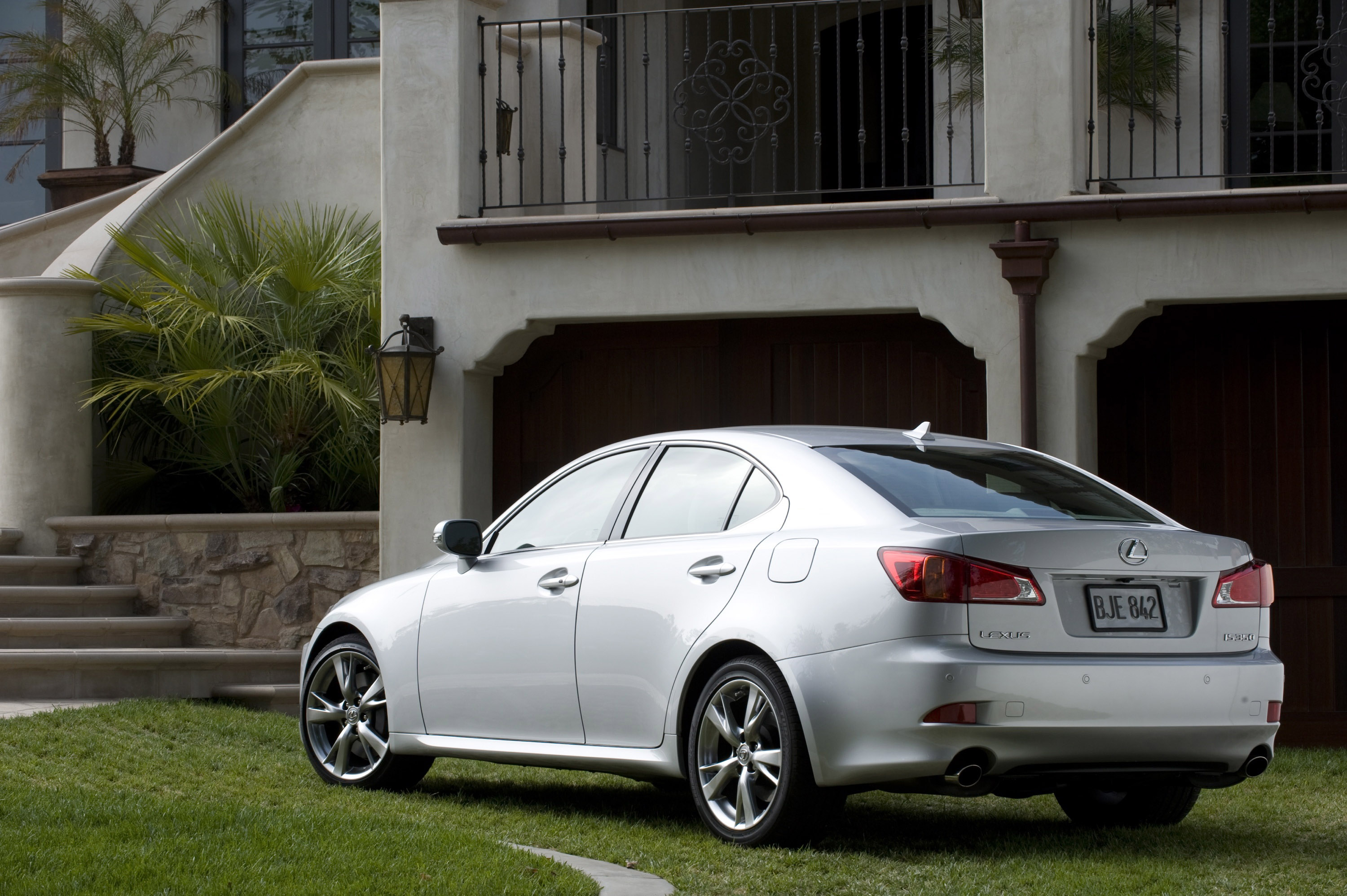 Lexus IS 350 photo #16