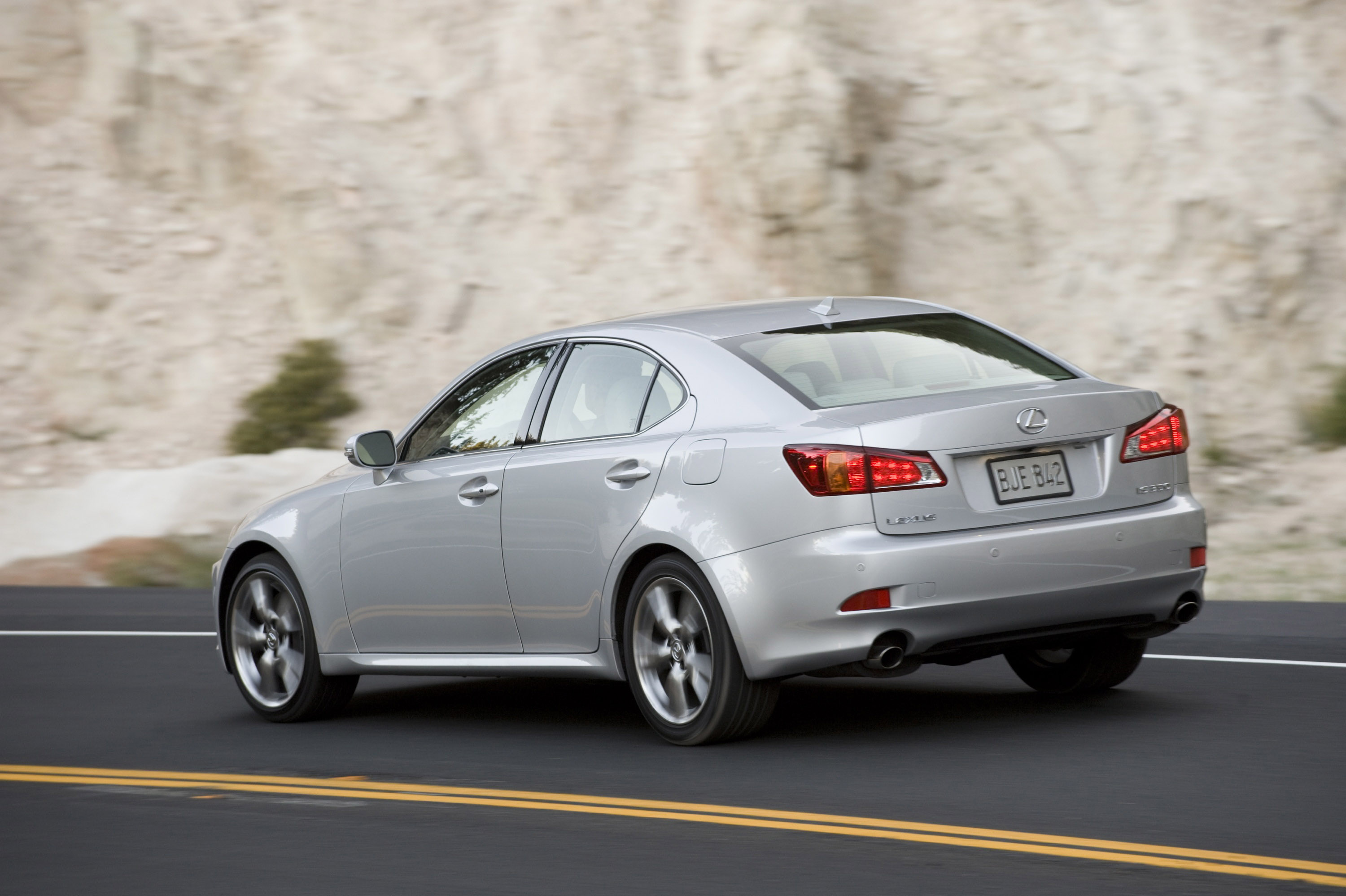 Lexus IS 350 photo #20