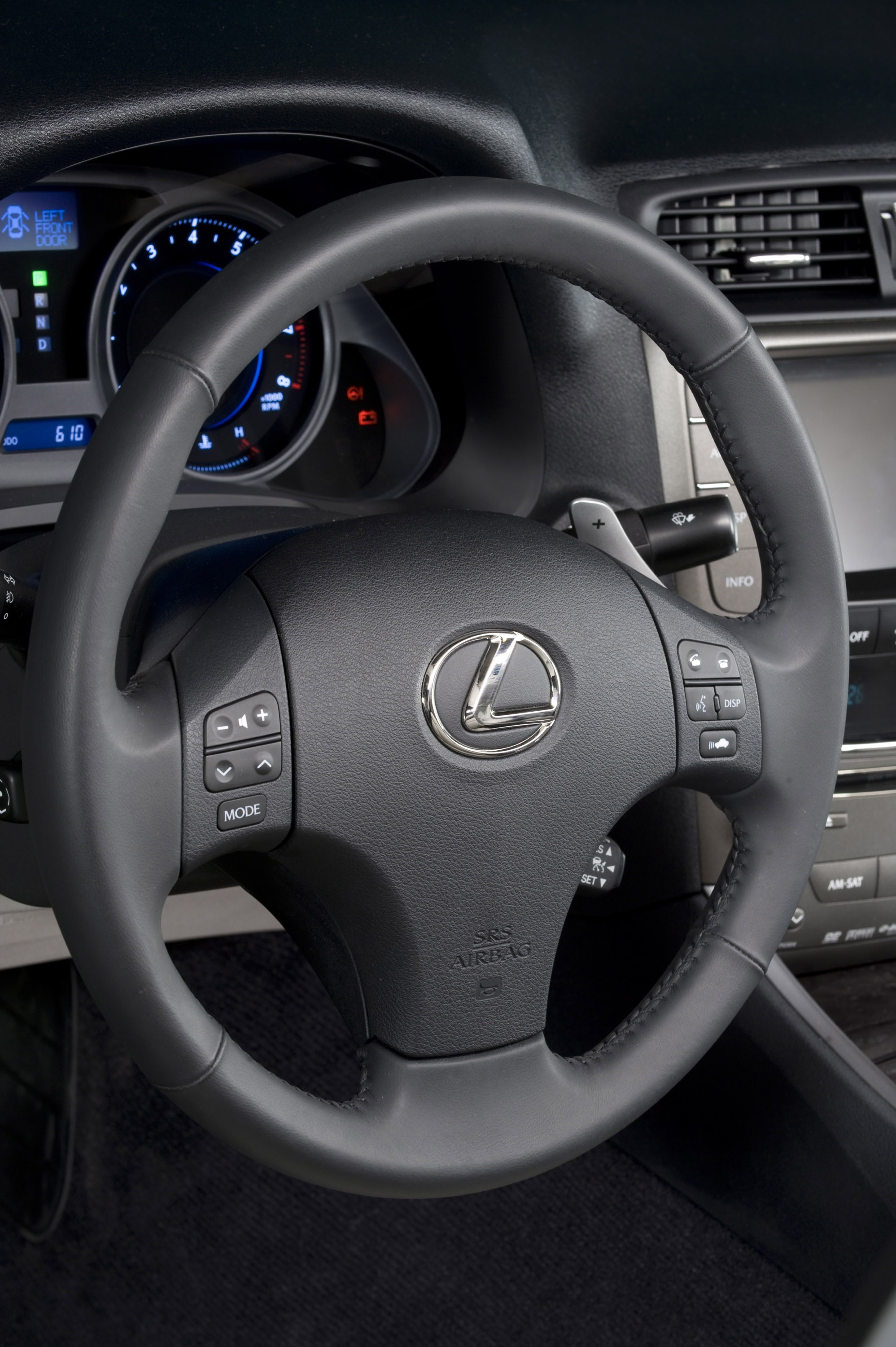 Lexus IS 350 photo #39
