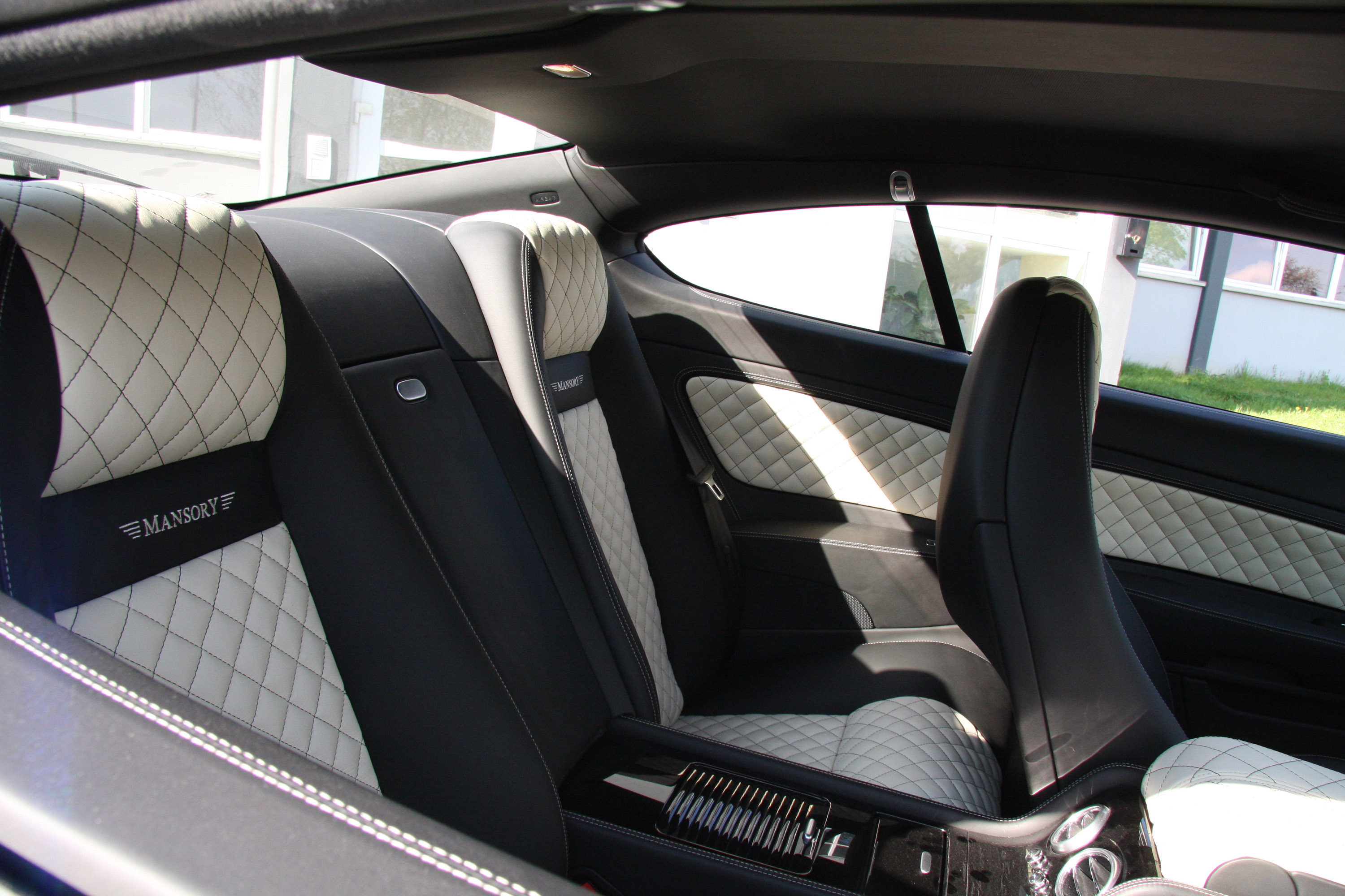 Bentley Mansory Interior