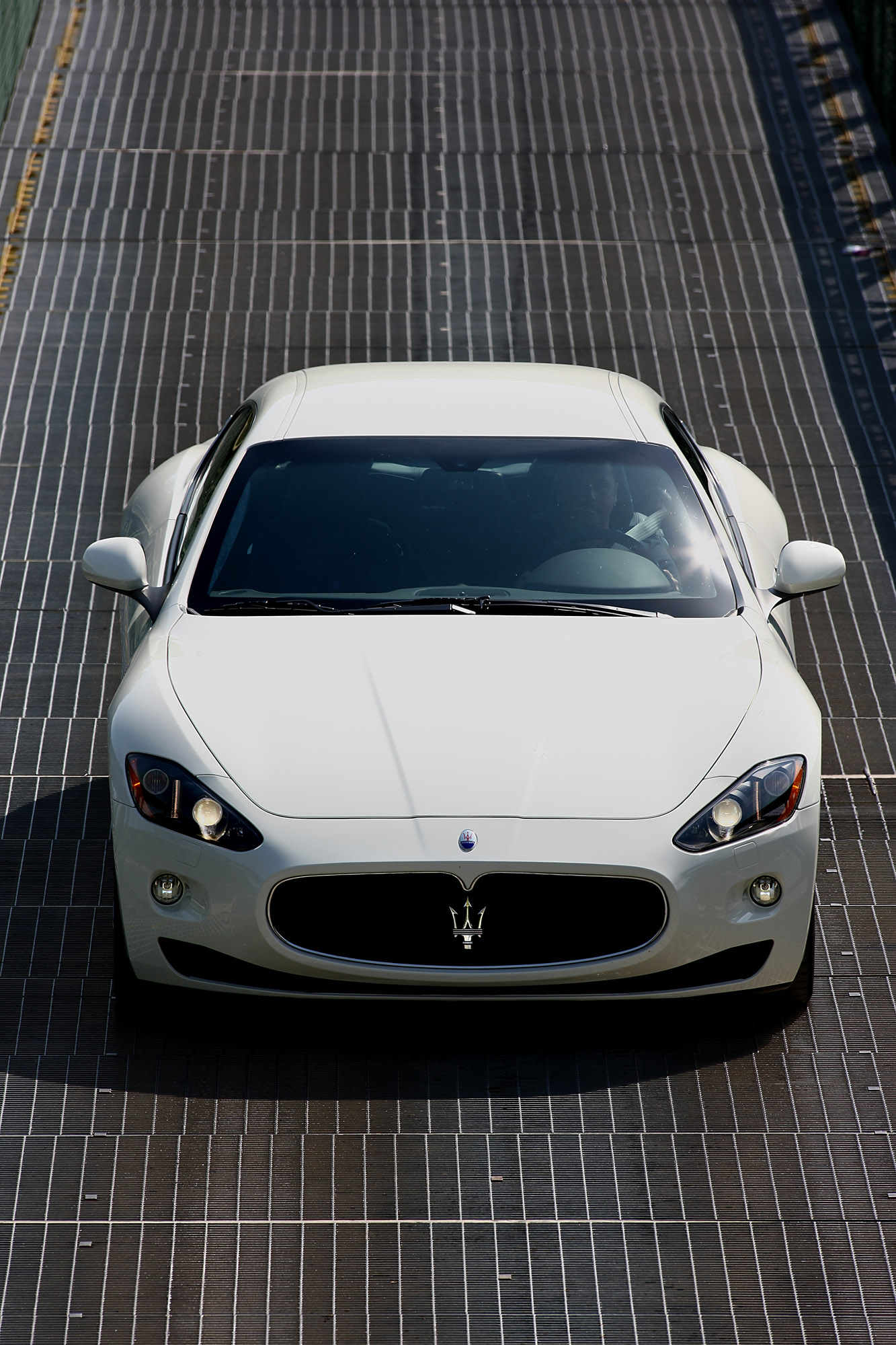 Maserati GranTurismo S photo #17