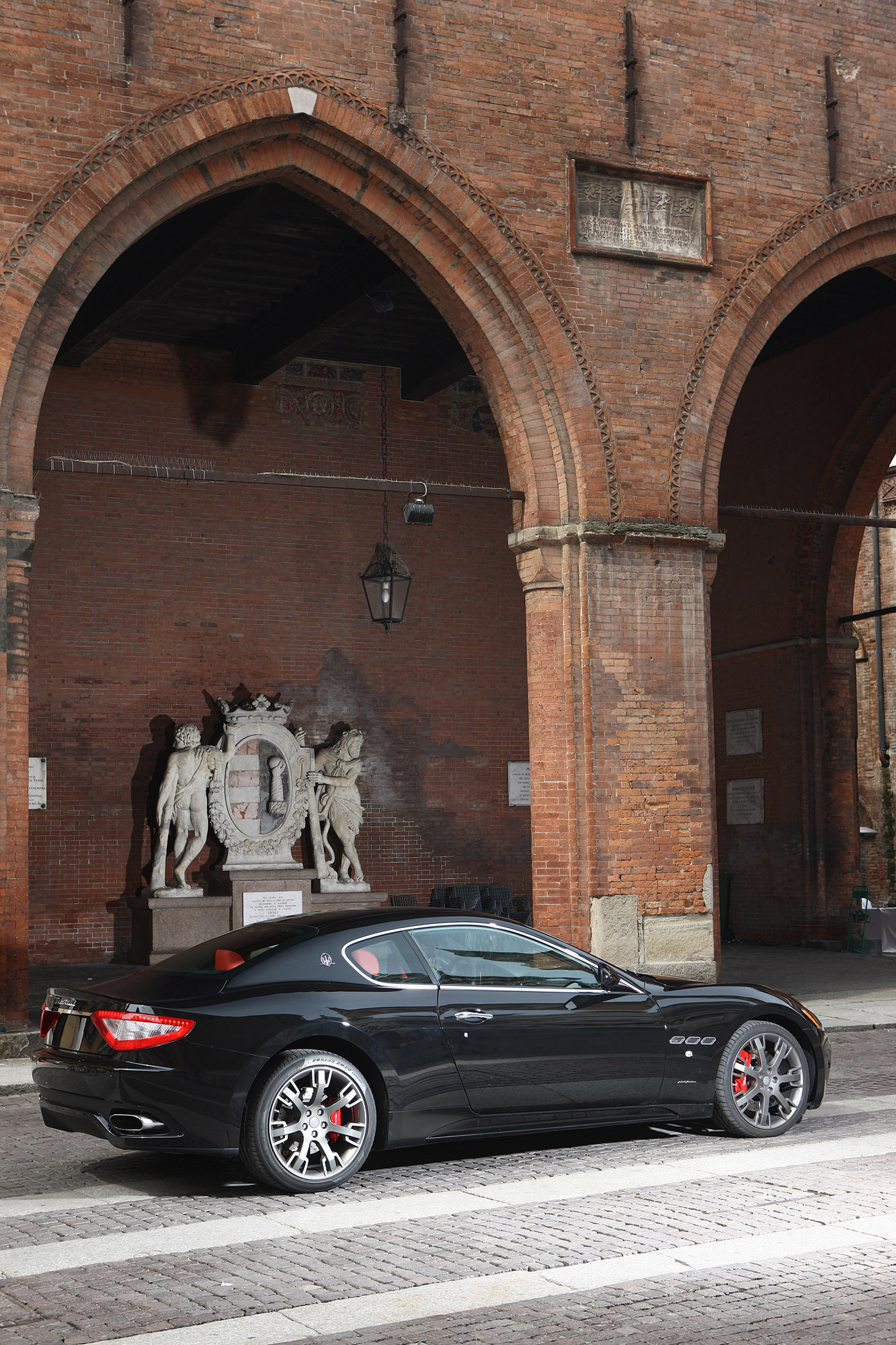 Maserati GranTurismo S photo #24