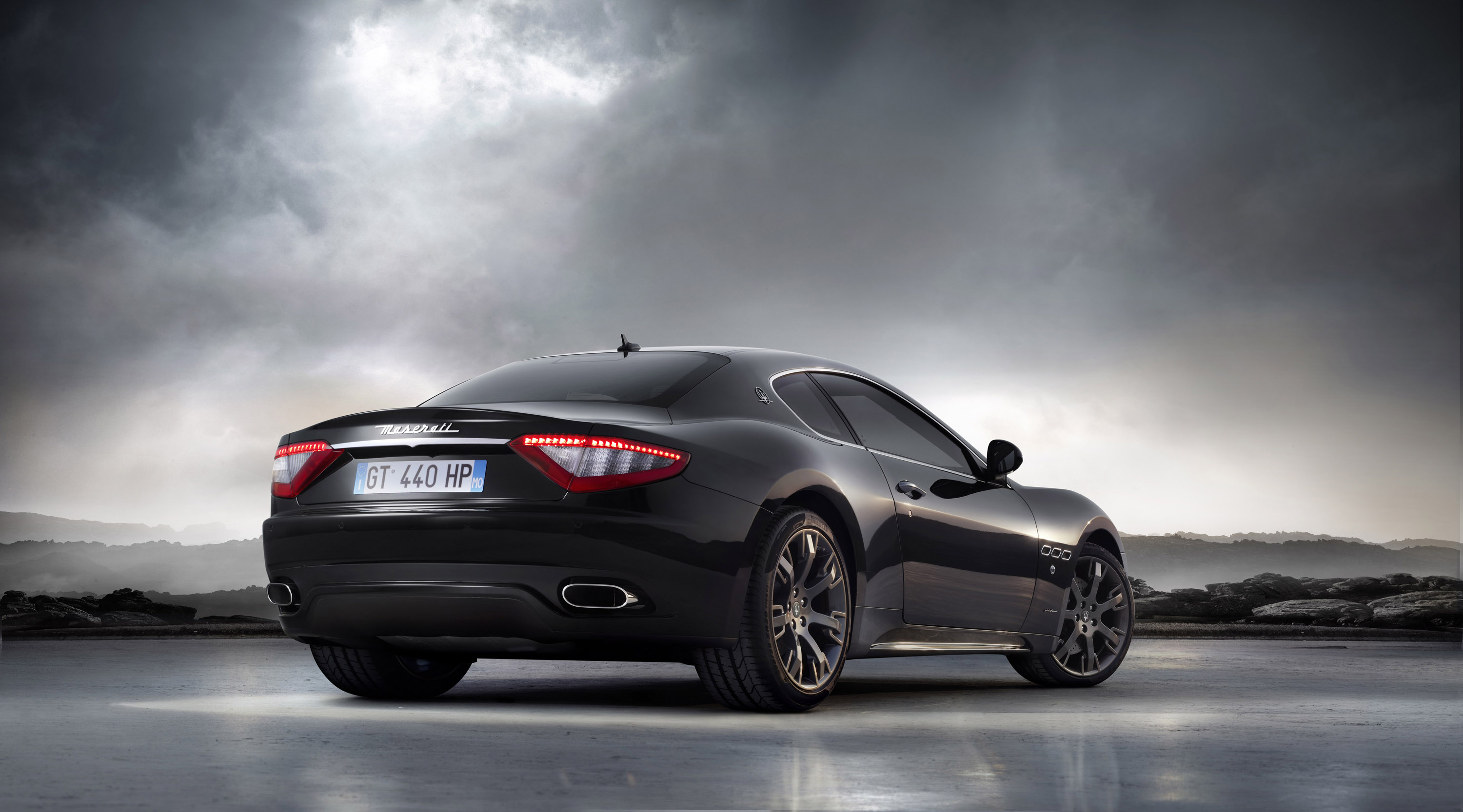 Maserati GranTurismo S photo #26