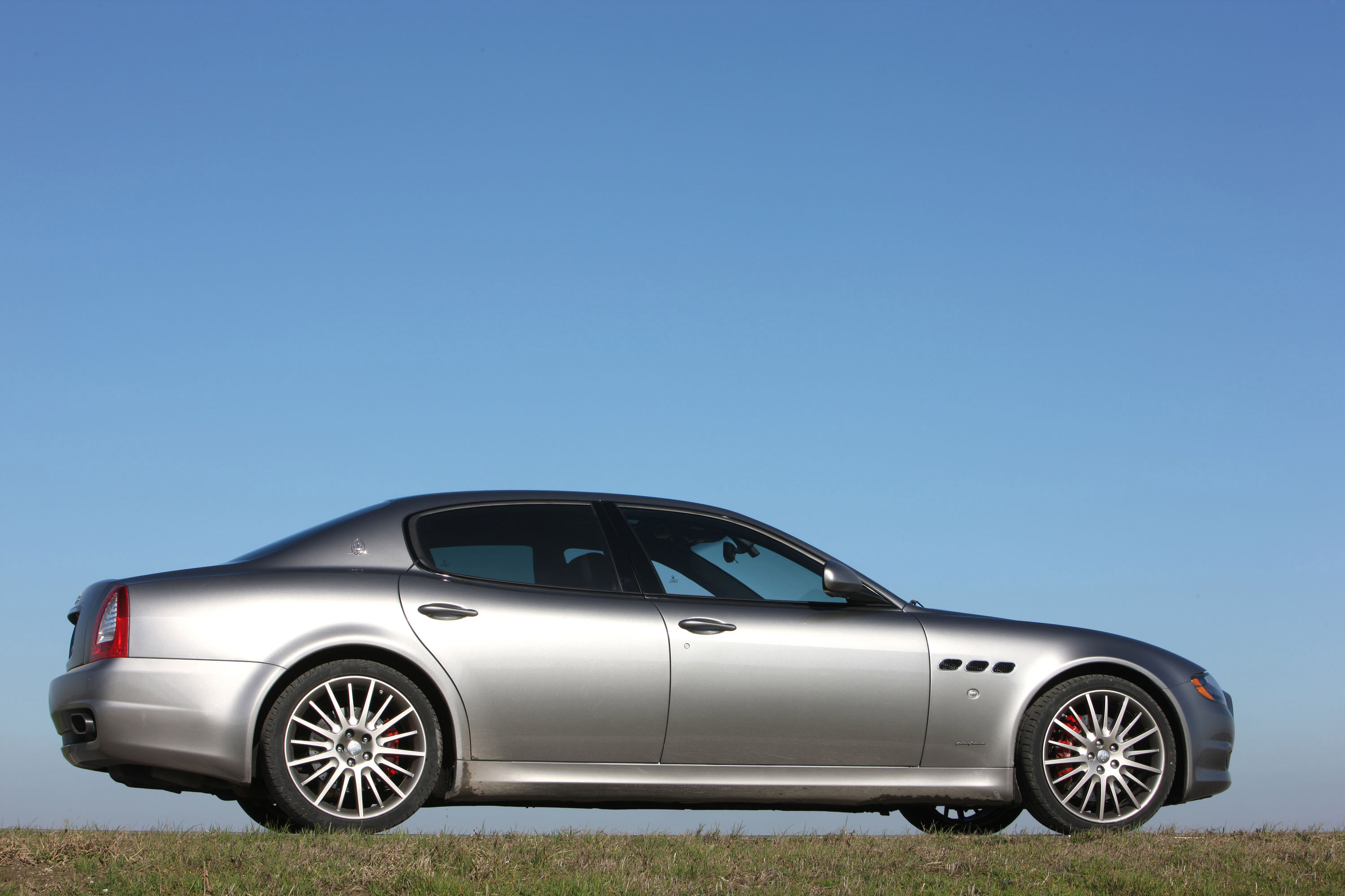 Maserati Quattroporte Sport GT S photo #7