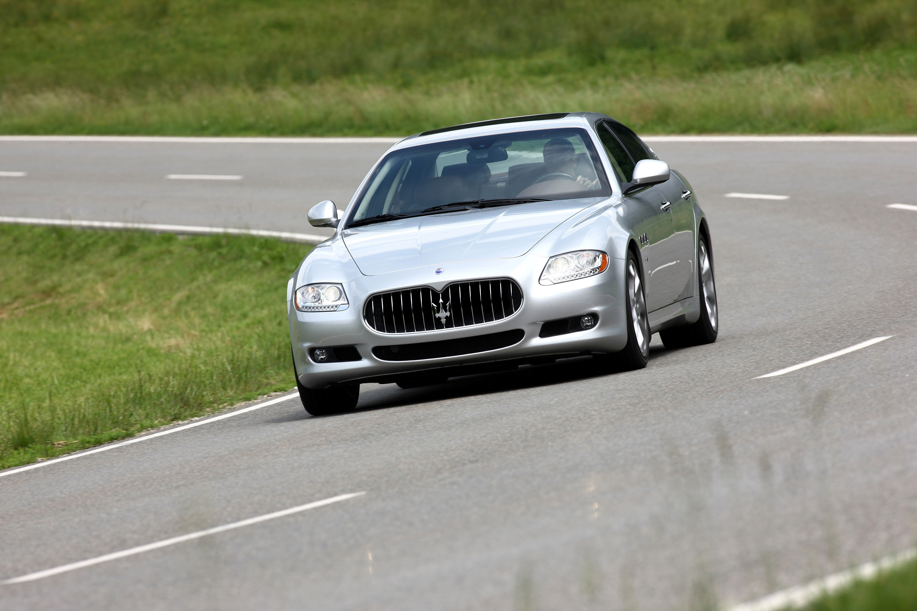 Maserati Quattroporte photo #7