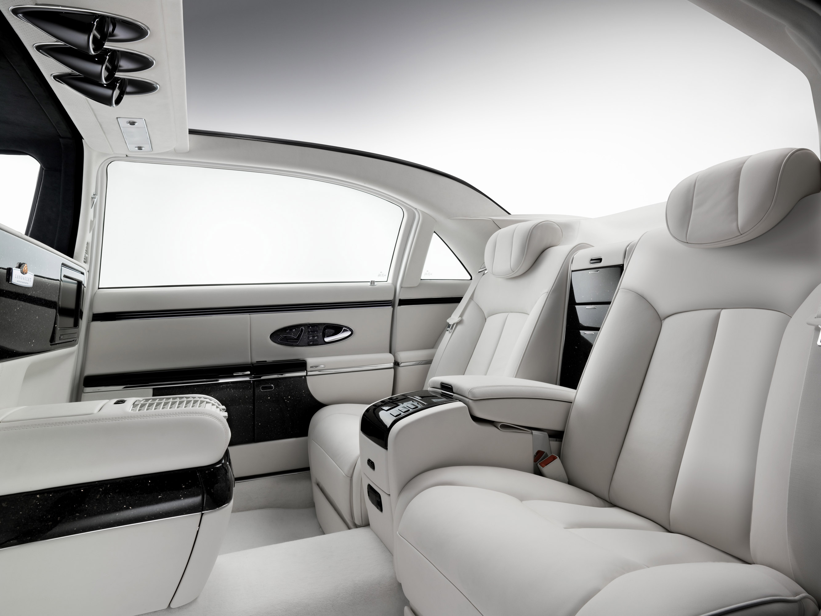 Maybach Landaulet photo #16