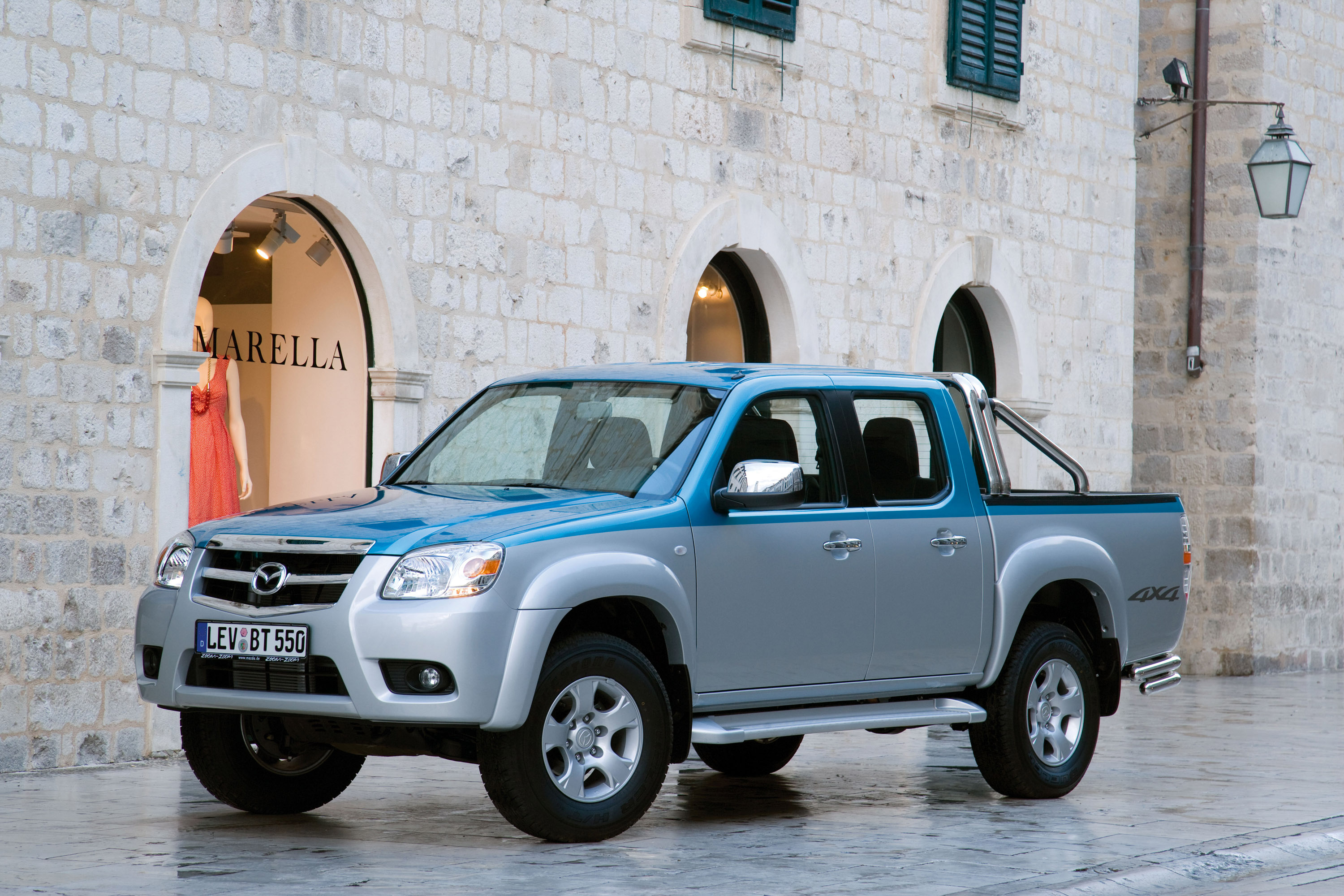 Mazda BT-50 photo #21