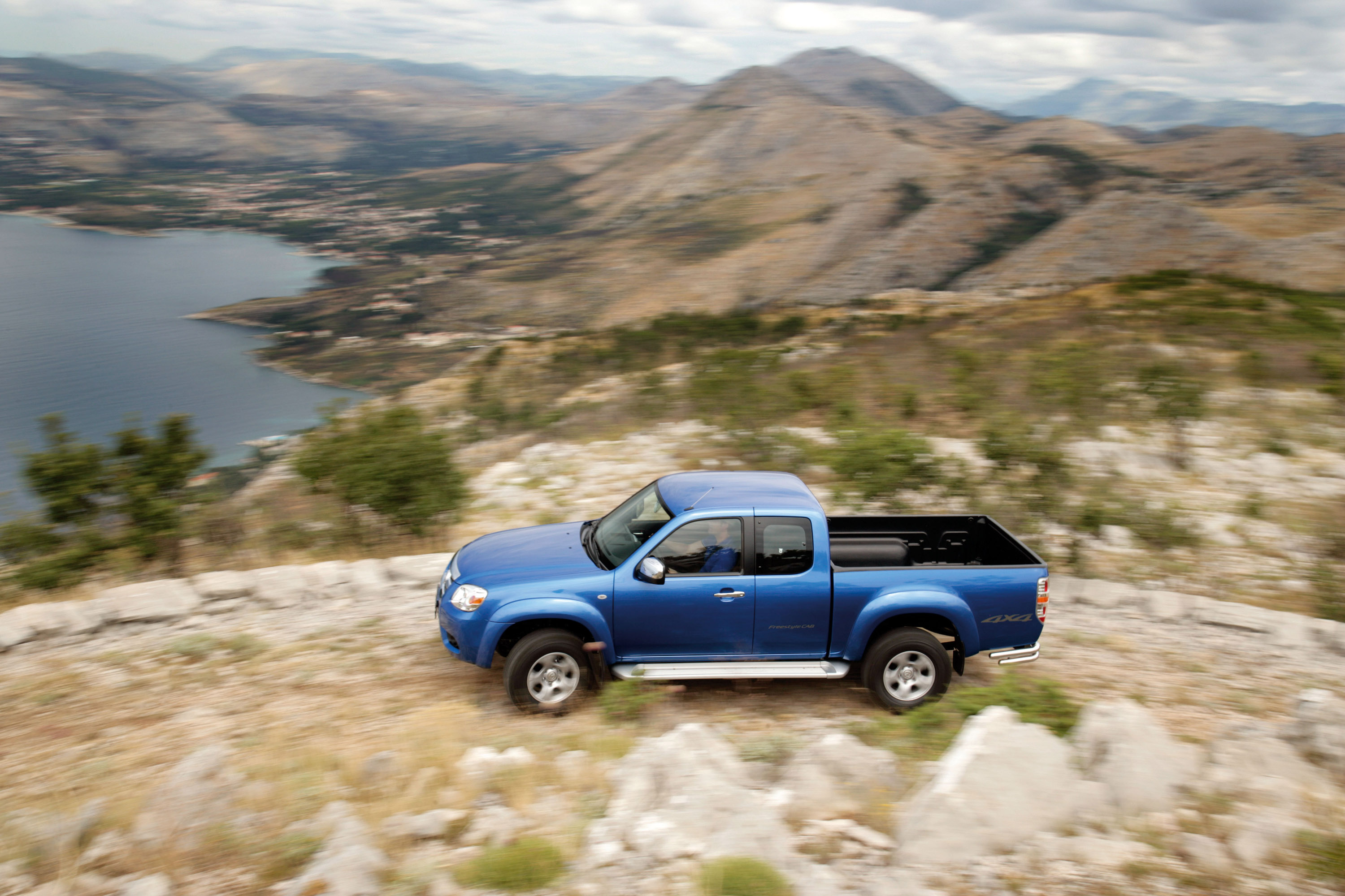 Mazda BT-50 photo #22
