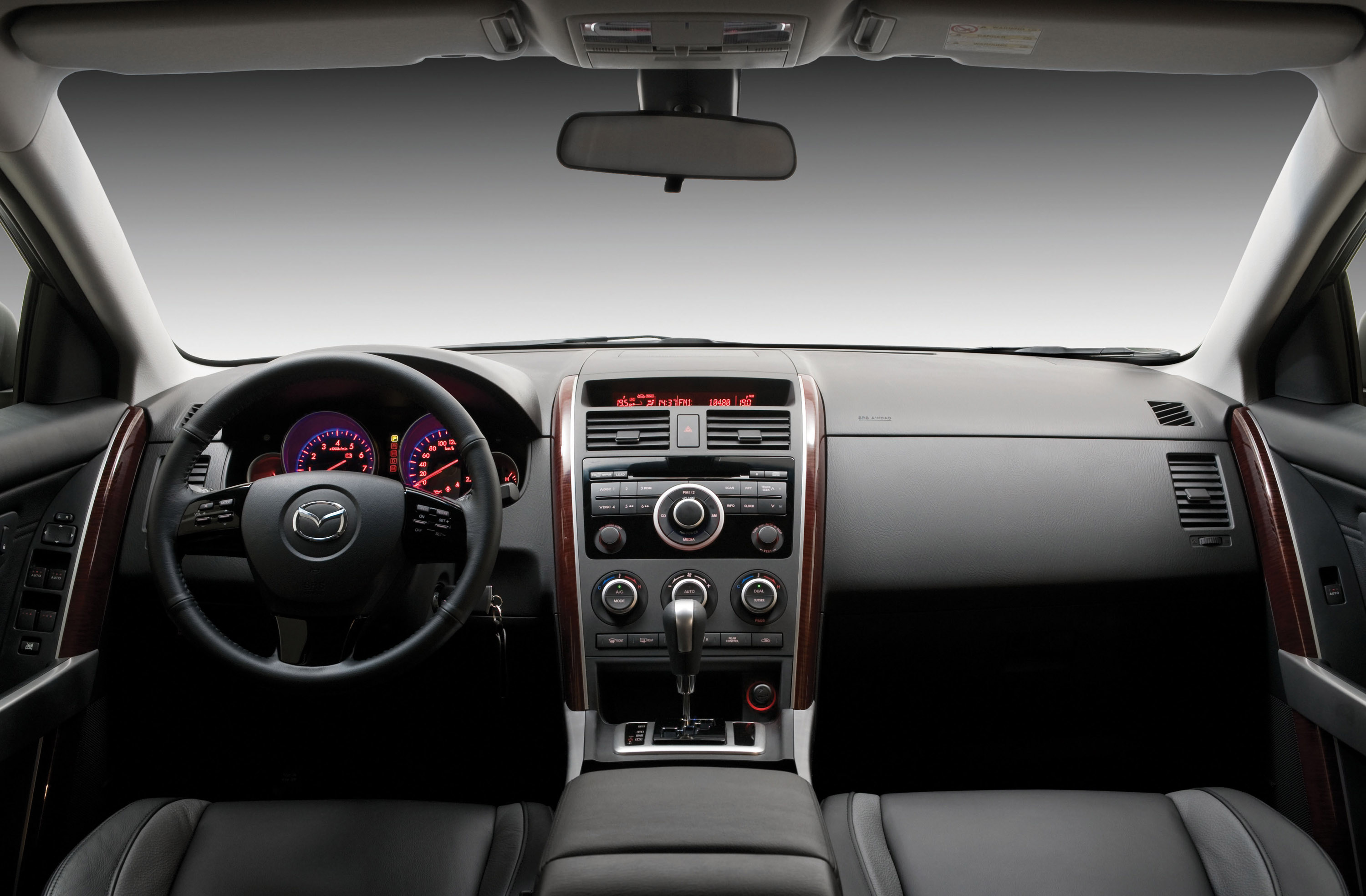 Mazda CX9 photo #15