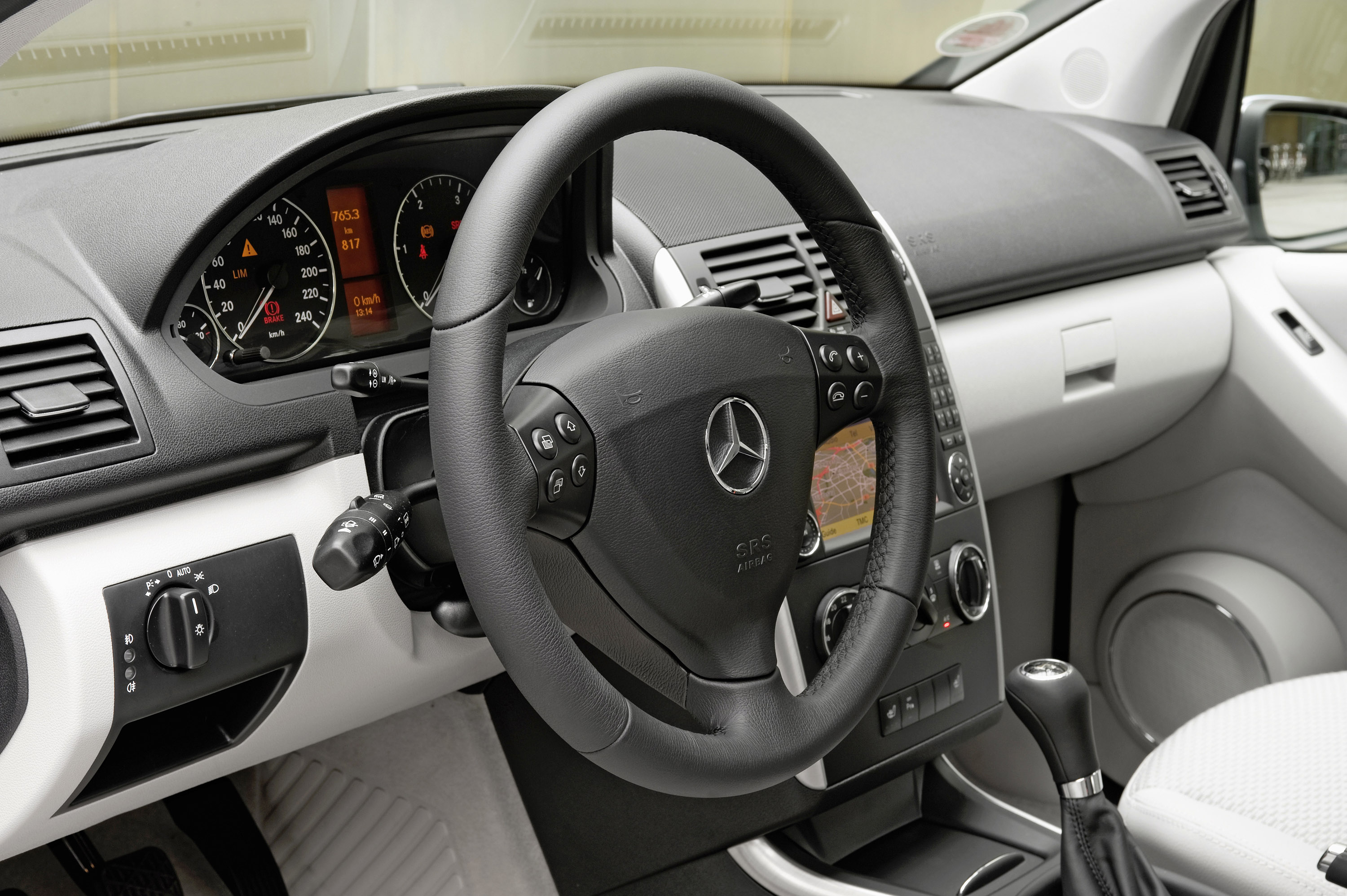 Mercedes-Benz A-Class photo #23