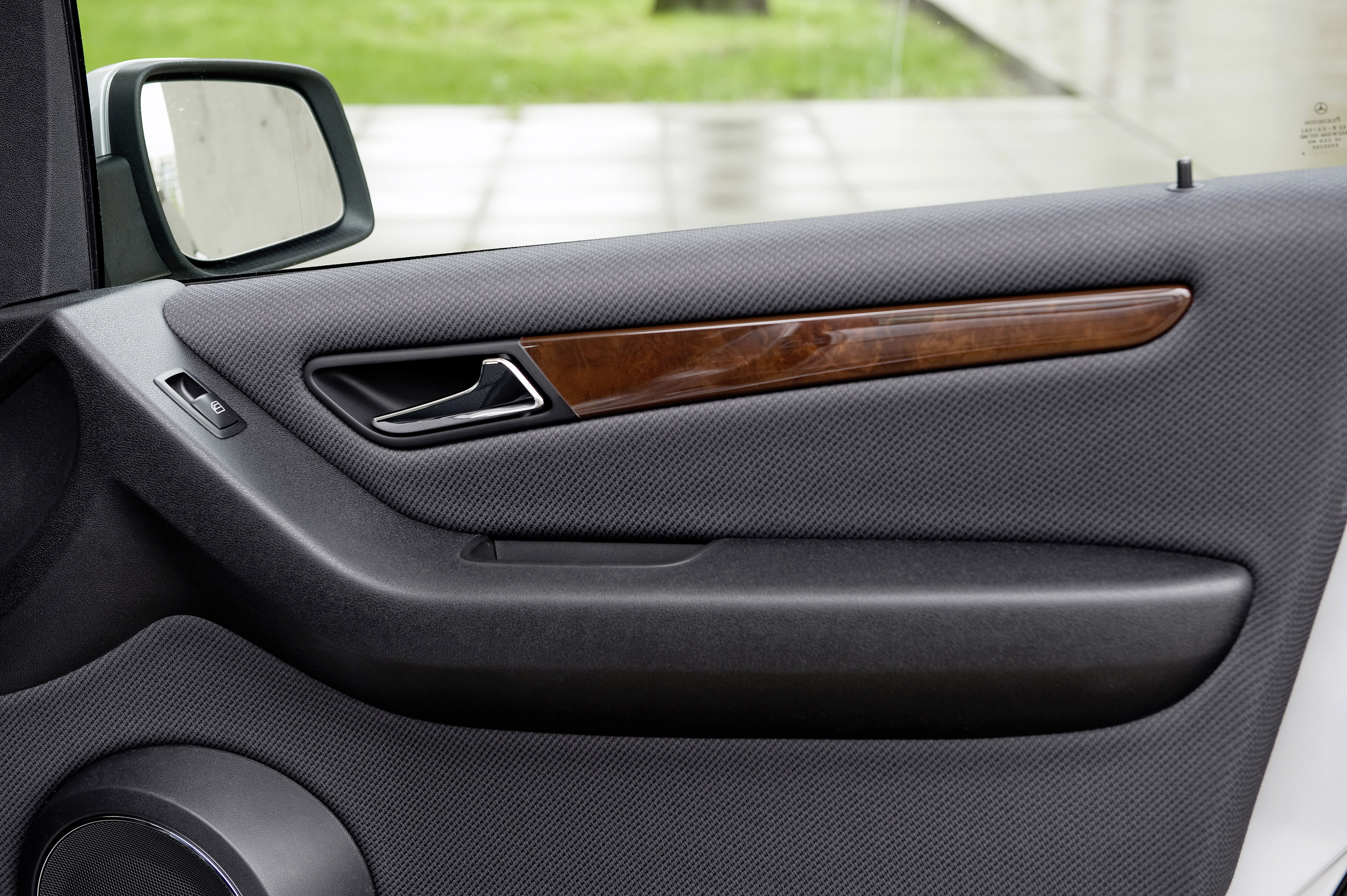 Mercedes-Benz A-Class photo #30