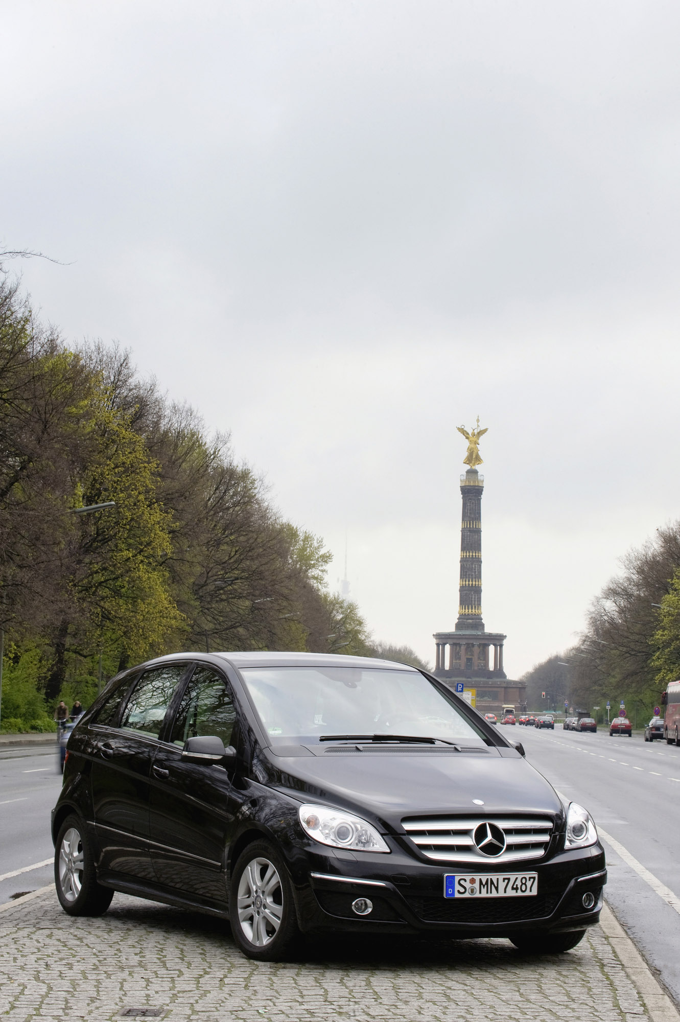 Mercedes-Benz B-Class photo #17