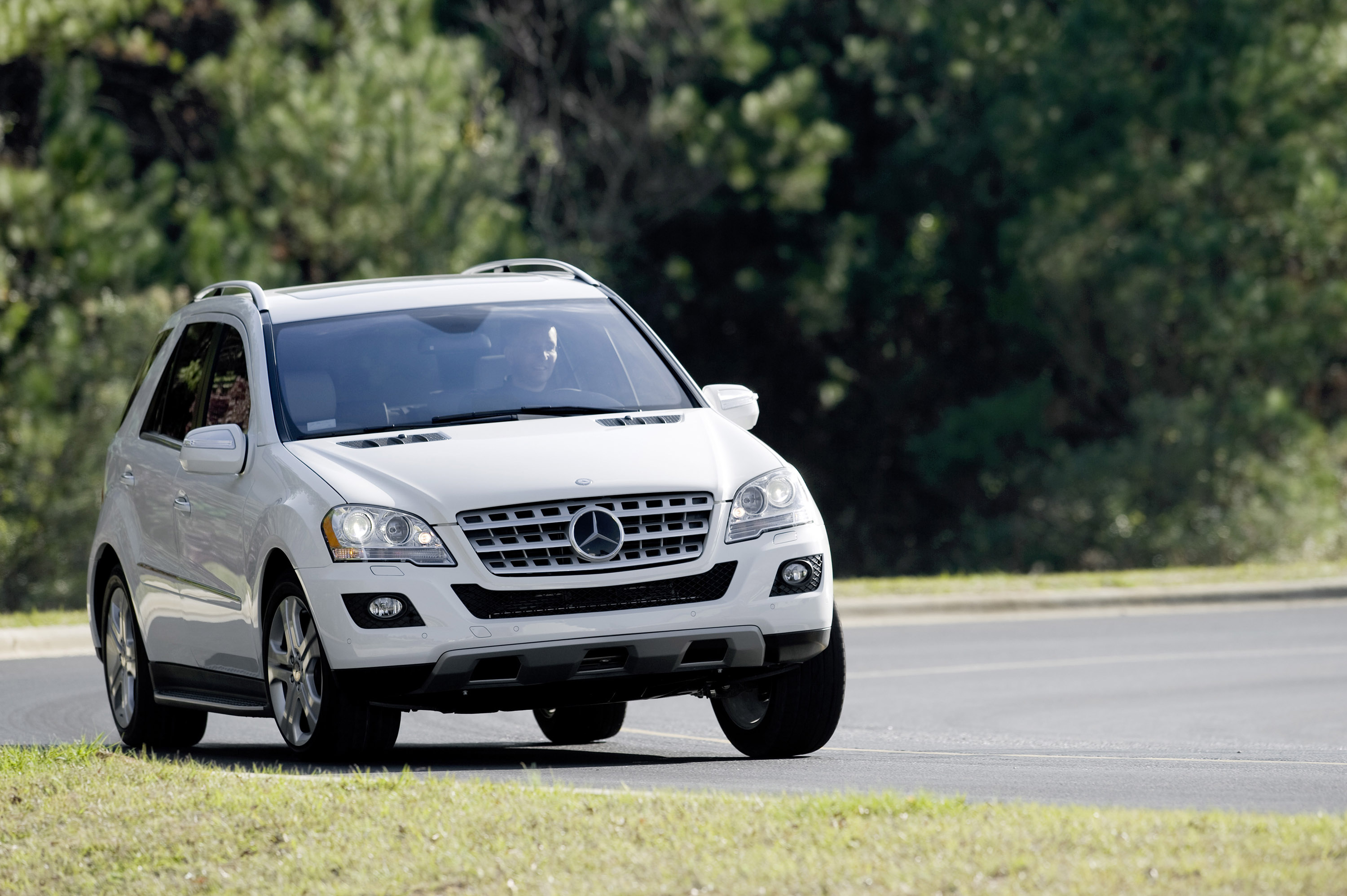 Mercedes-Benz M-Class photo #6