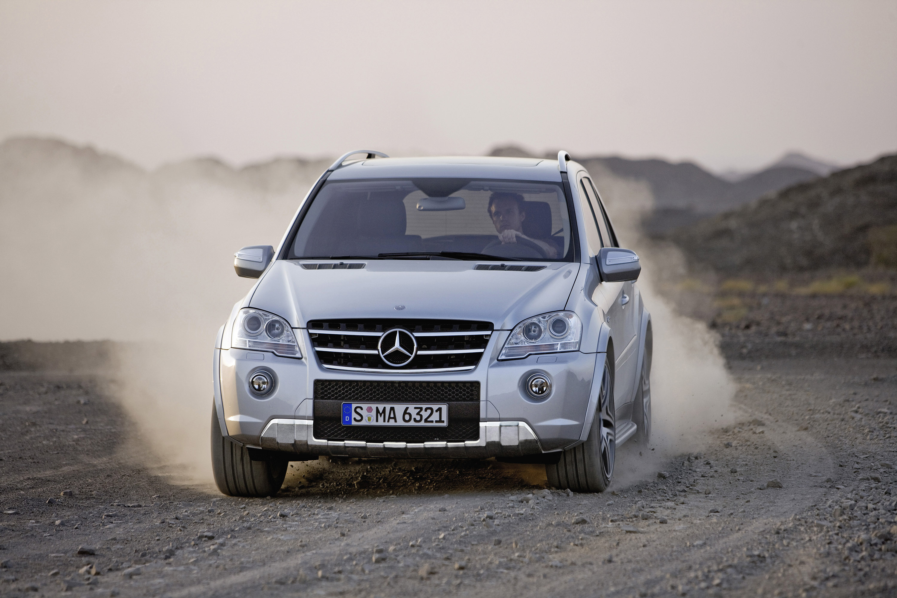 Mercedes-Benz ML 63 AMG photo #3