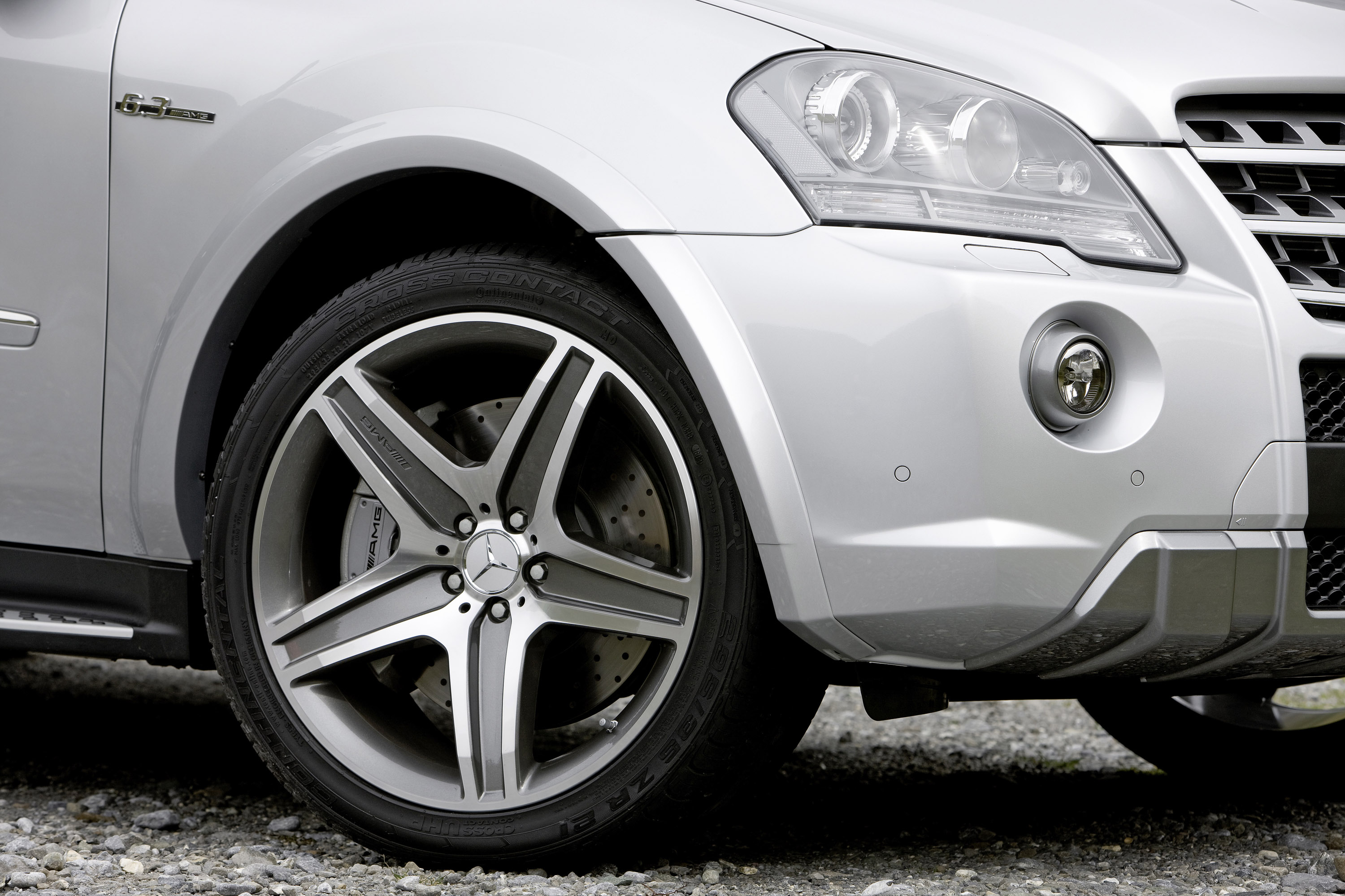 Mercedes-Benz ML63 AMG 10th Anniversary photo #32