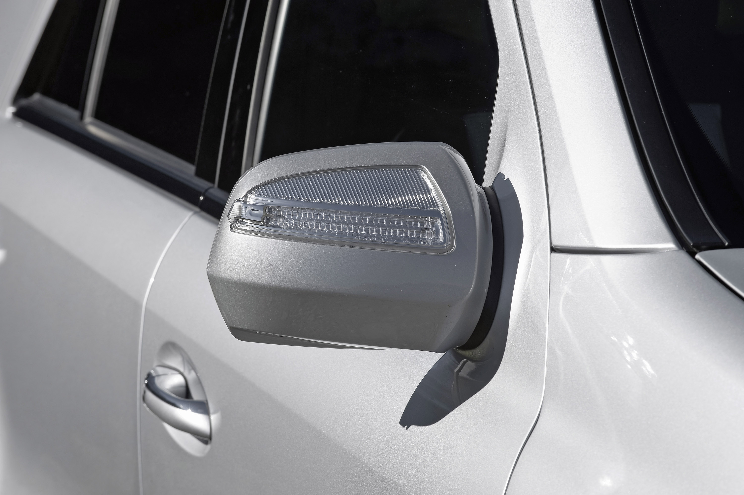 Mercedes-Benz ML63 AMG 10th Anniversary photo #34