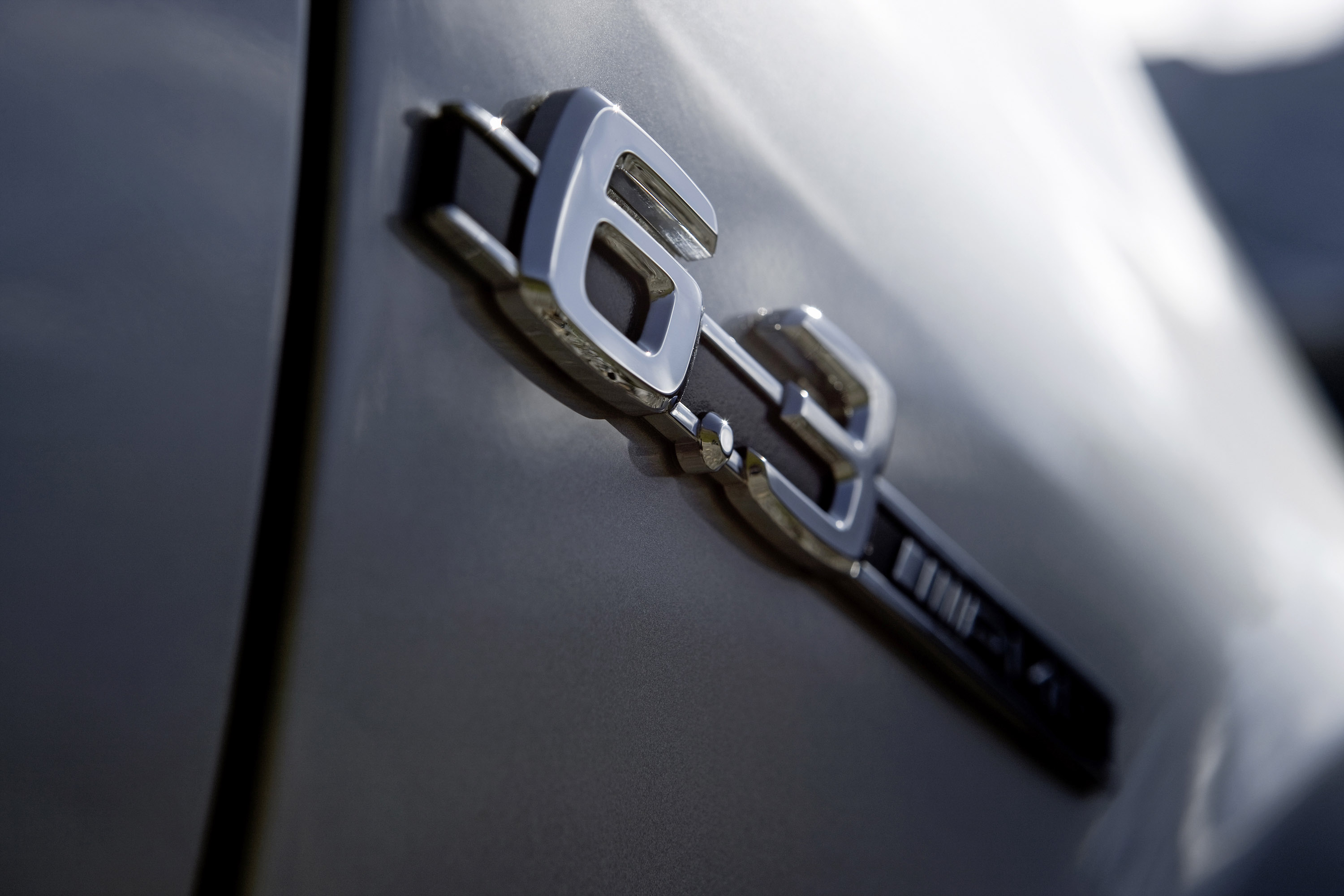 Mercedes-Benz ML63 AMG 10th Anniversary photo #38