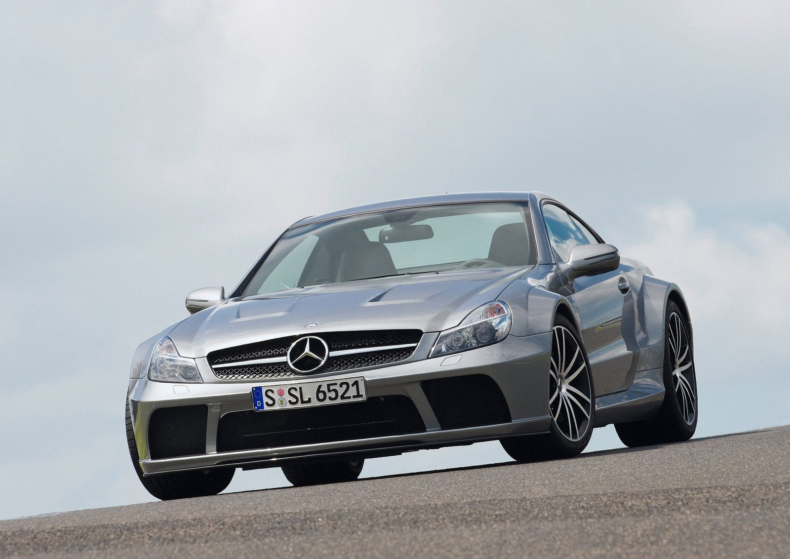 Mercedes-Benz SL65 AMG Black Series photo #1