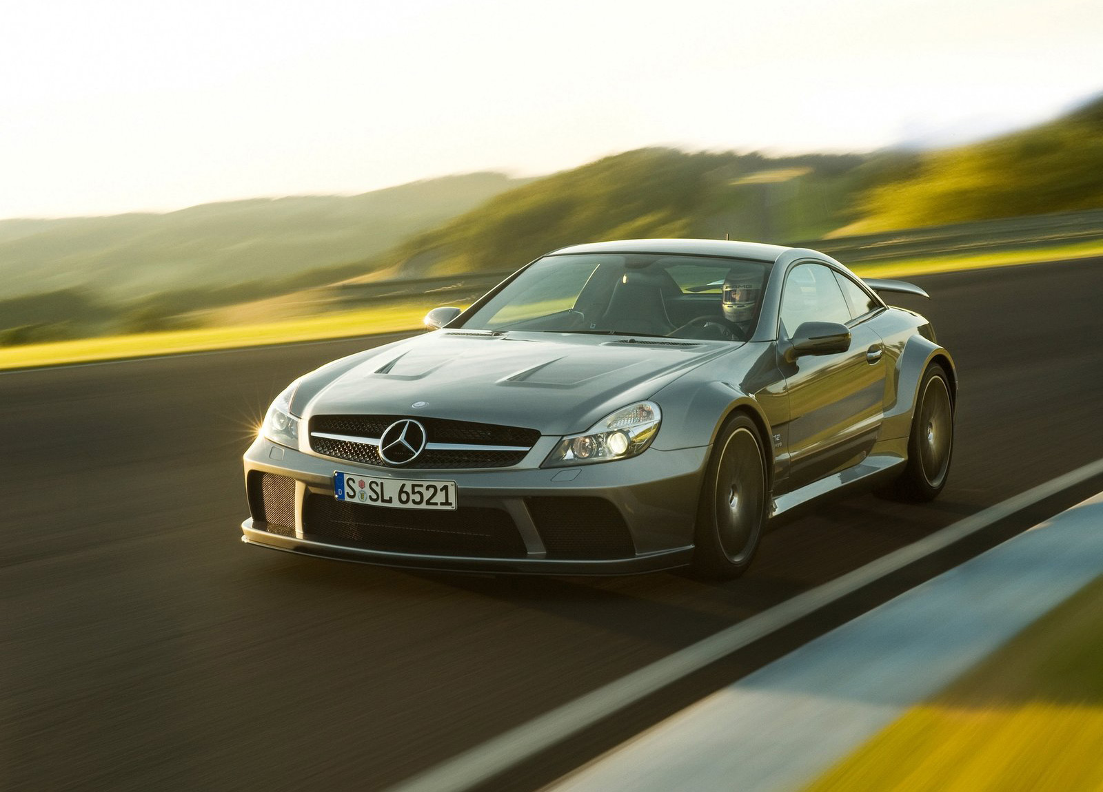 Mercedes-Benz SL65 AMG Black Series photo #3