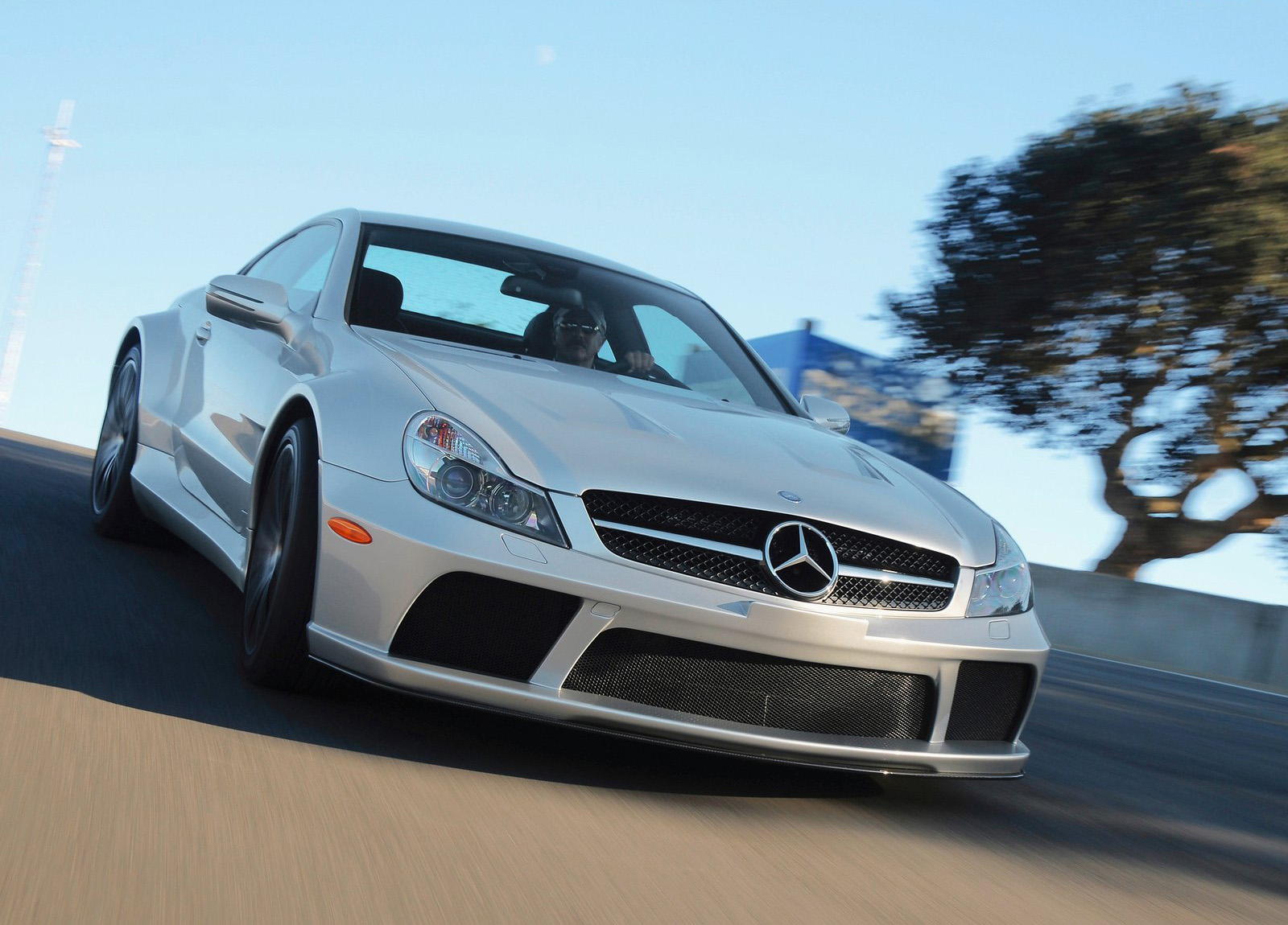 Mercedes-Benz SL65 AMG Black Series photo #7