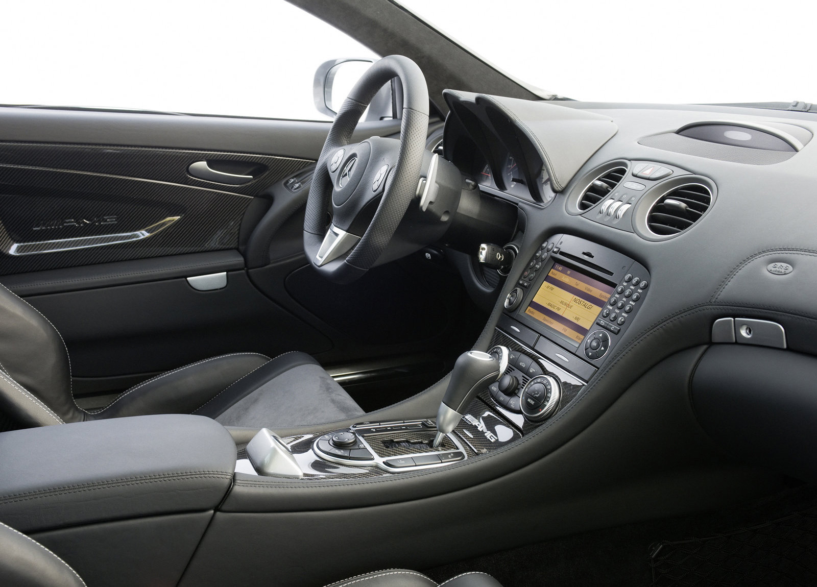 Mercedes-Benz SL65 AMG Black Series photo #11