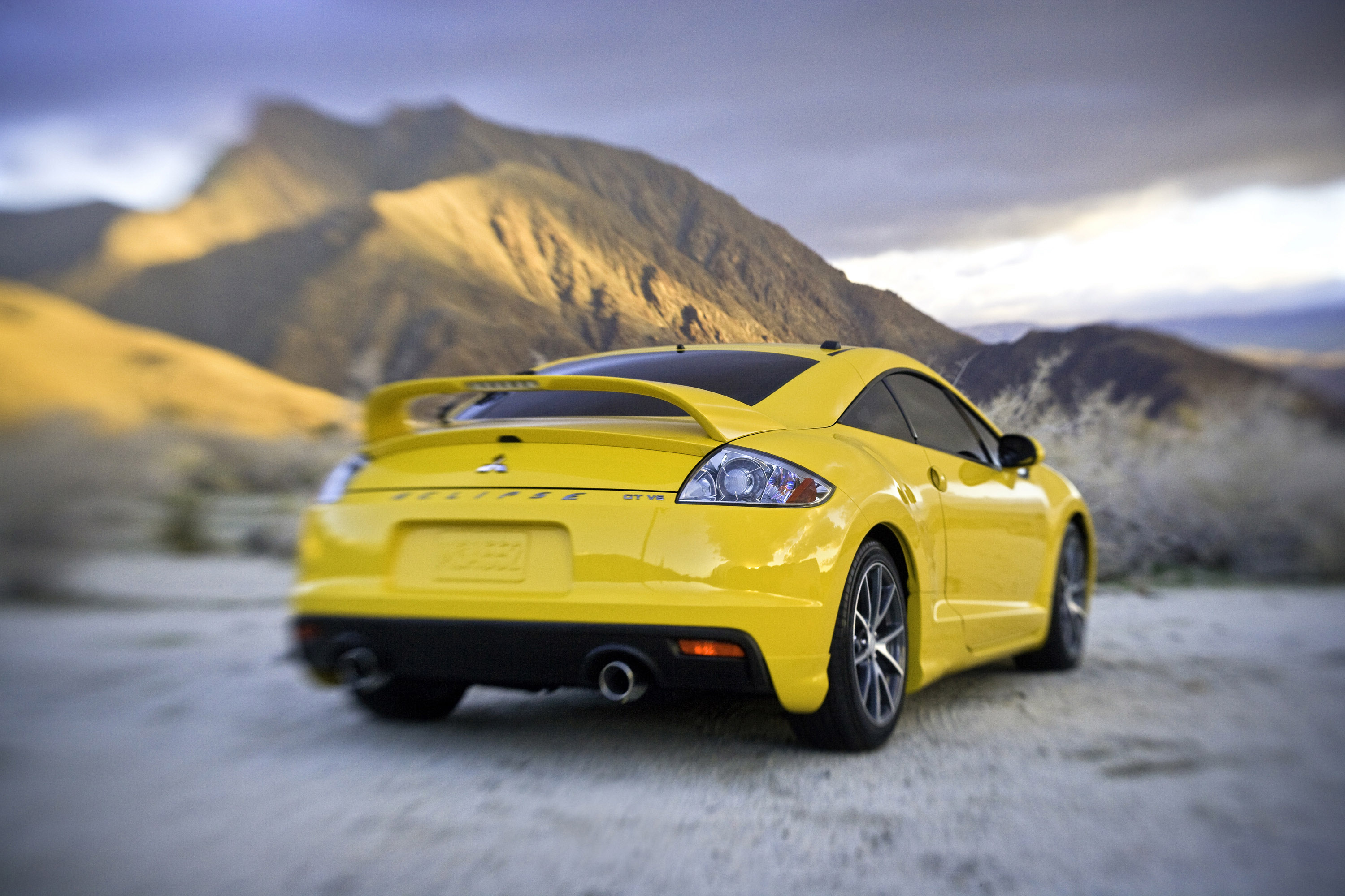 Mitsubishi Eclips Coupe GT photo #19