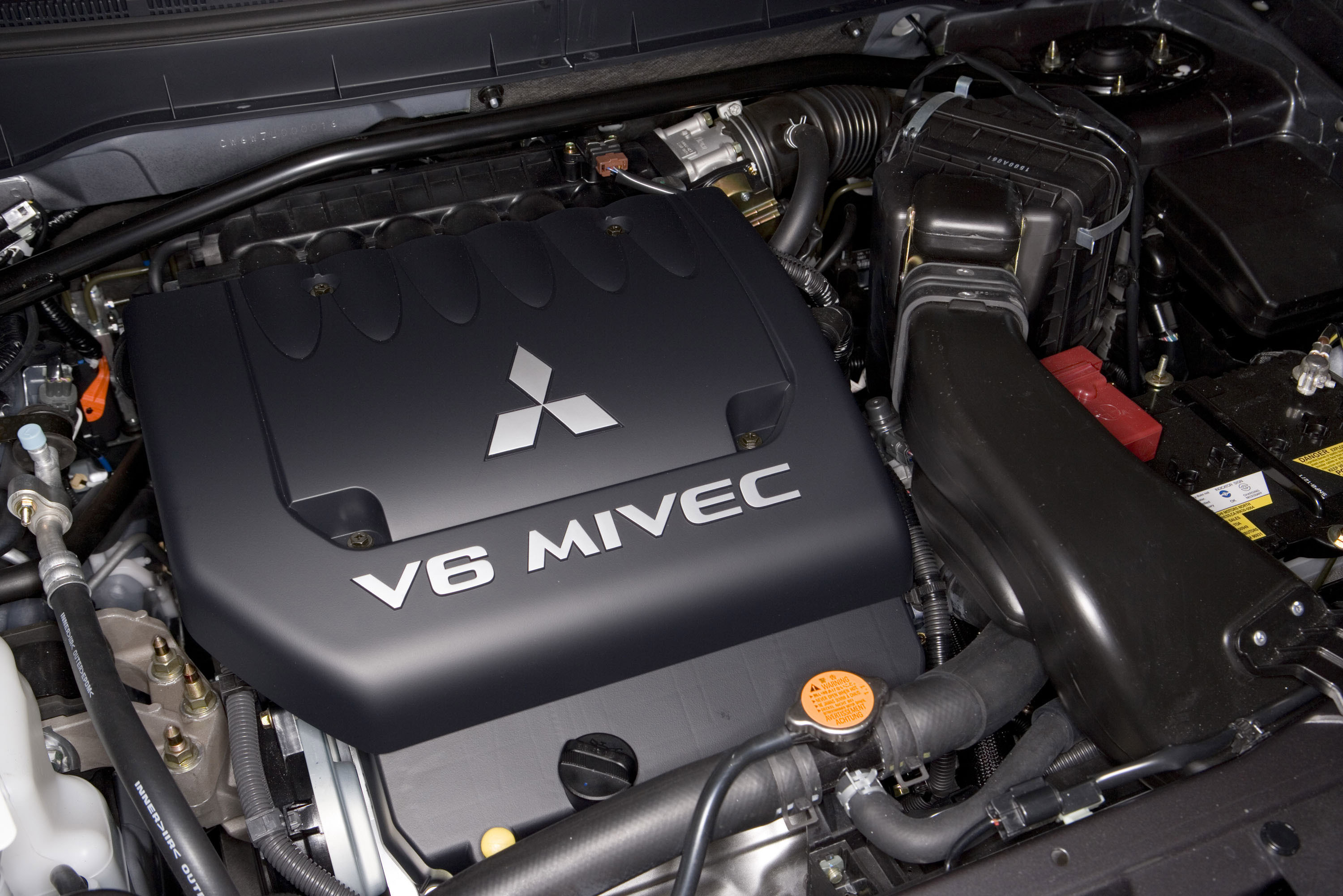 Mitsubishi Outlander photo #17