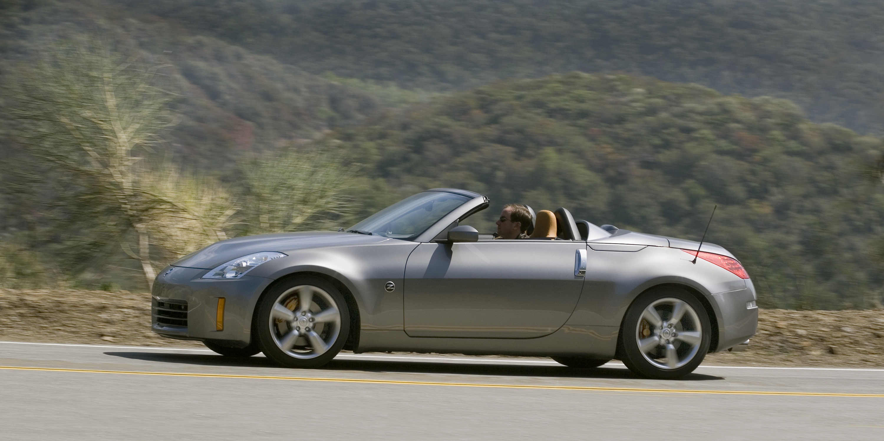 350z nissan roadster