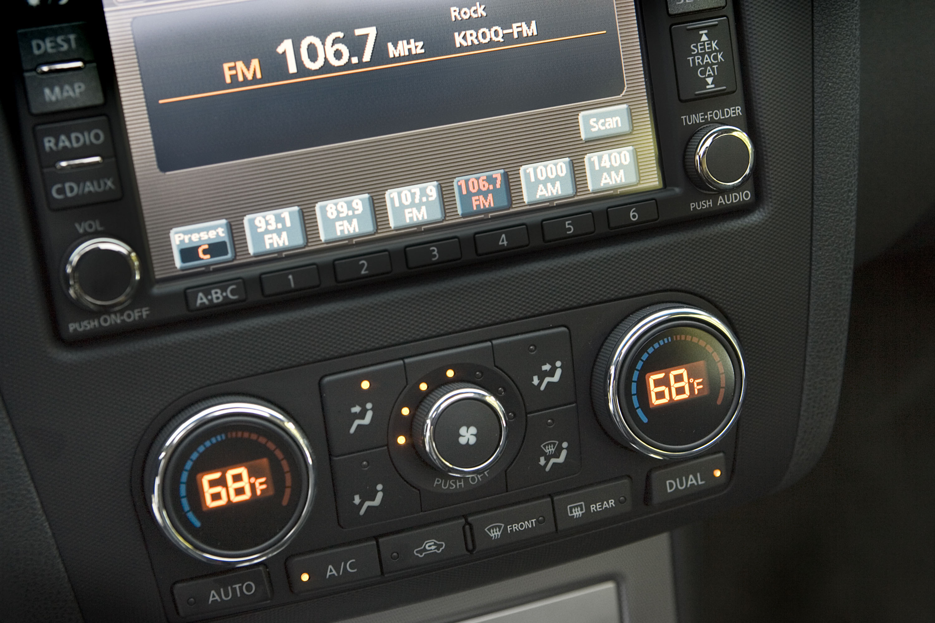 Nissan Altima Sedan photo #28