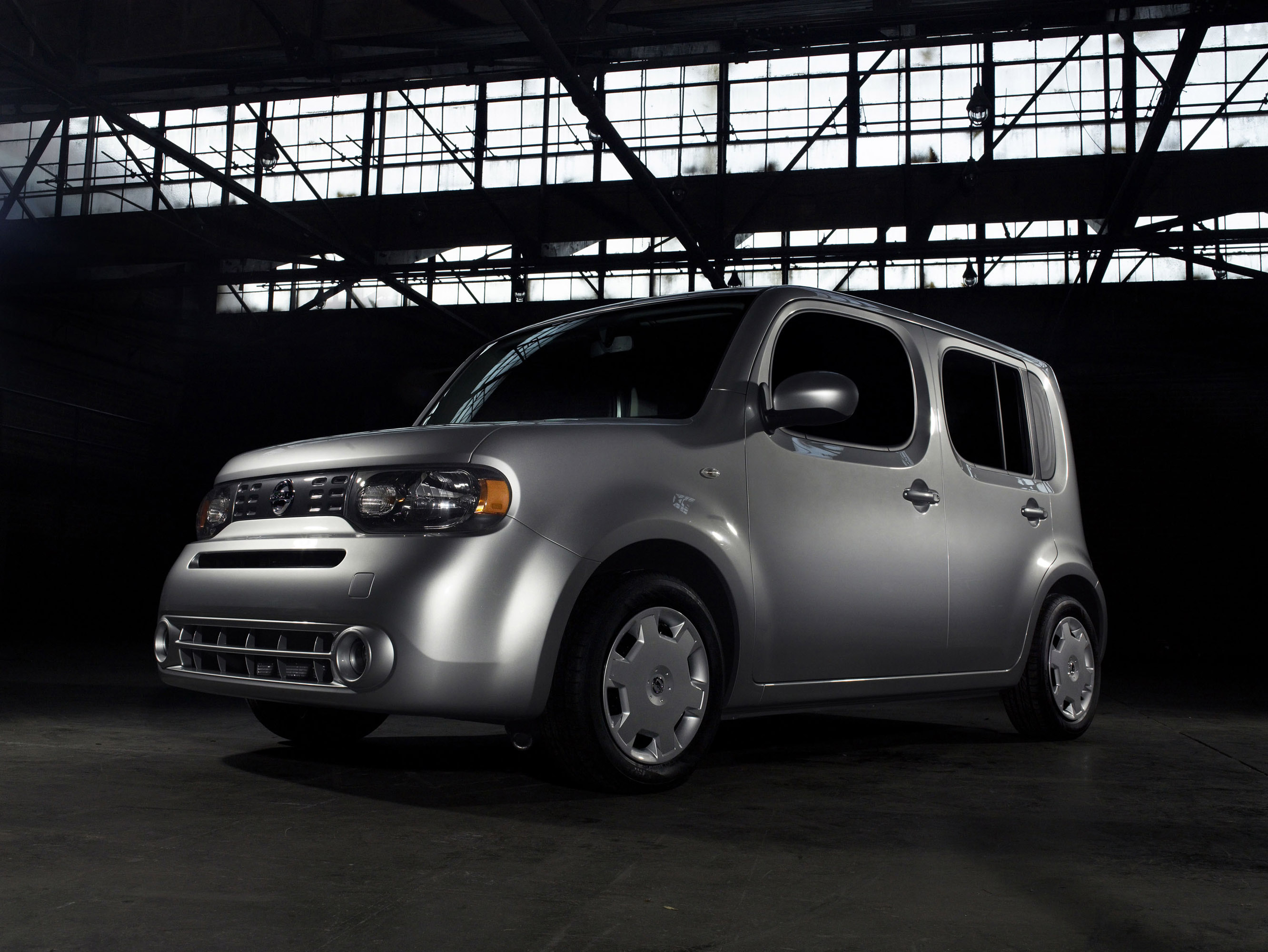 Nissan Cube photo #2