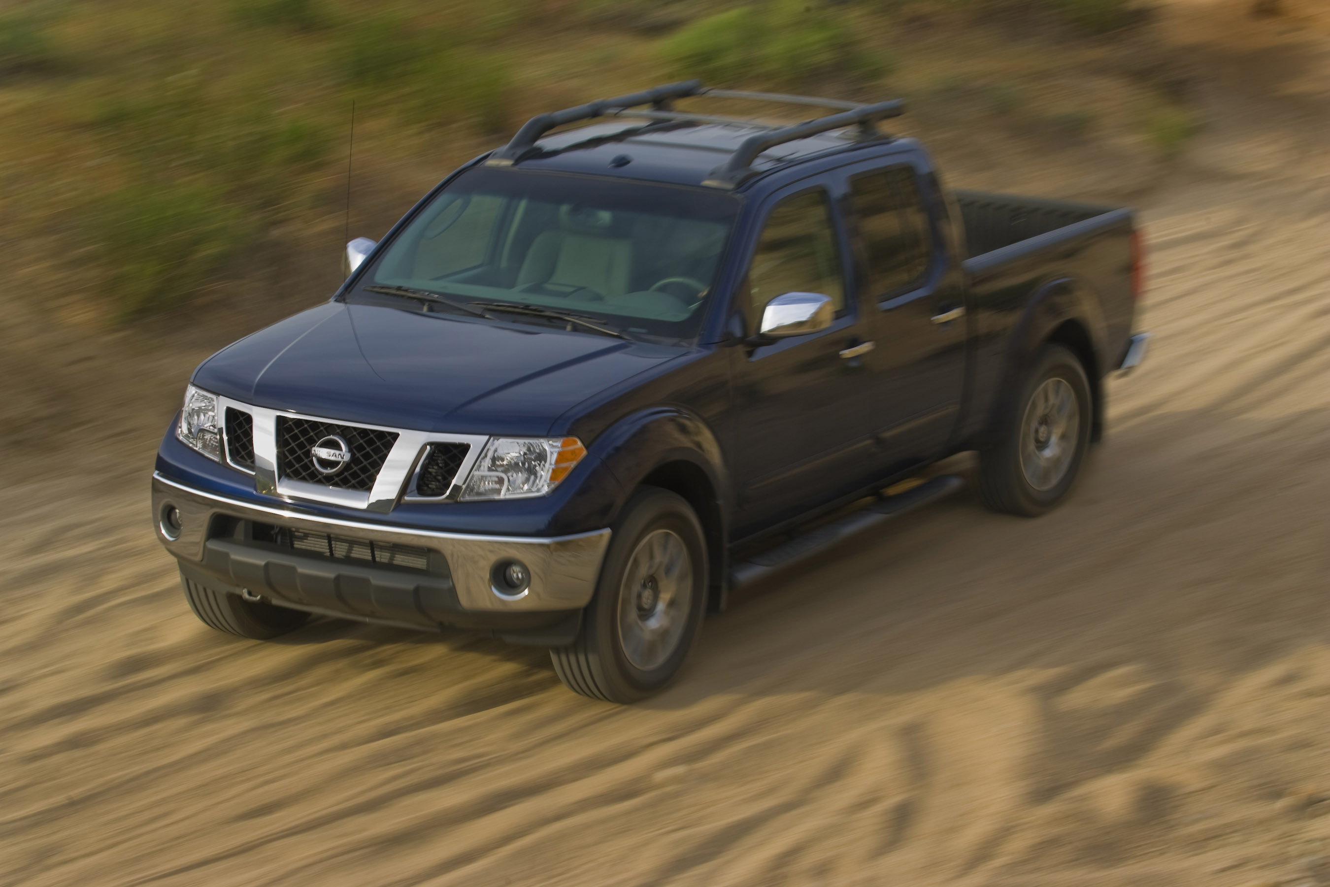 Nissan Frontier photo #2