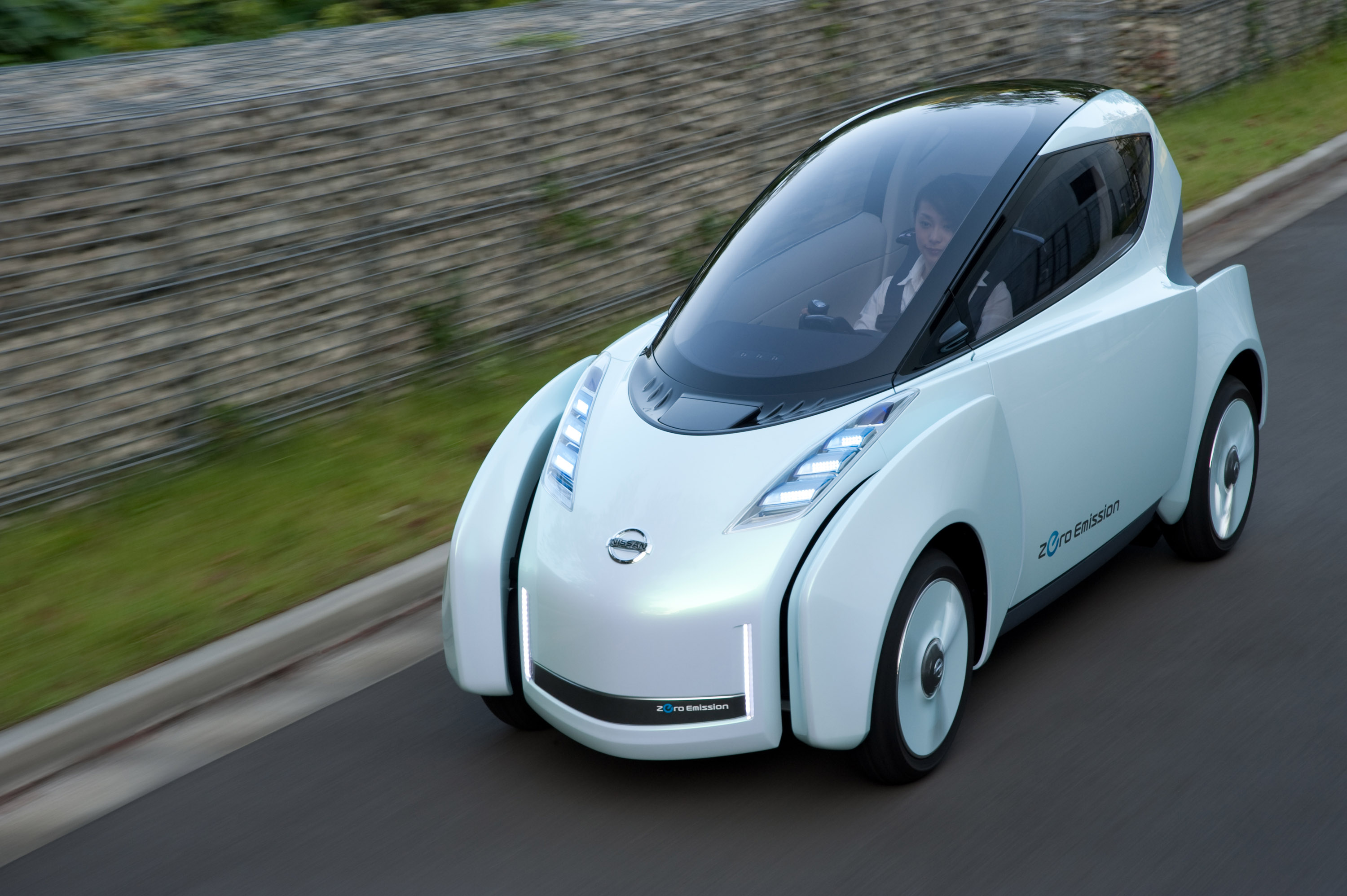 Nissan Land Glider Concept photo #8