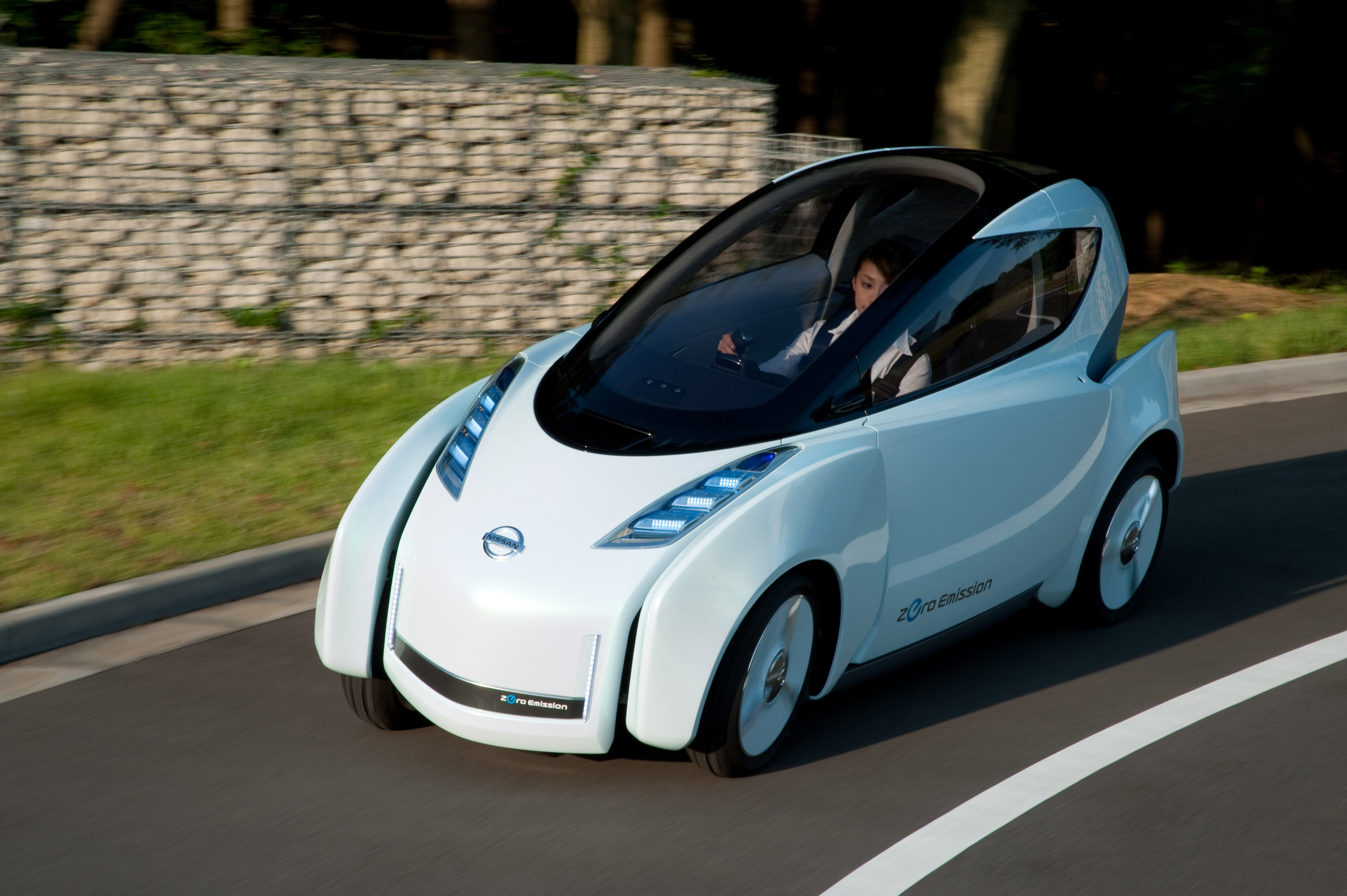 Nissan Land Glider Concept photo #9