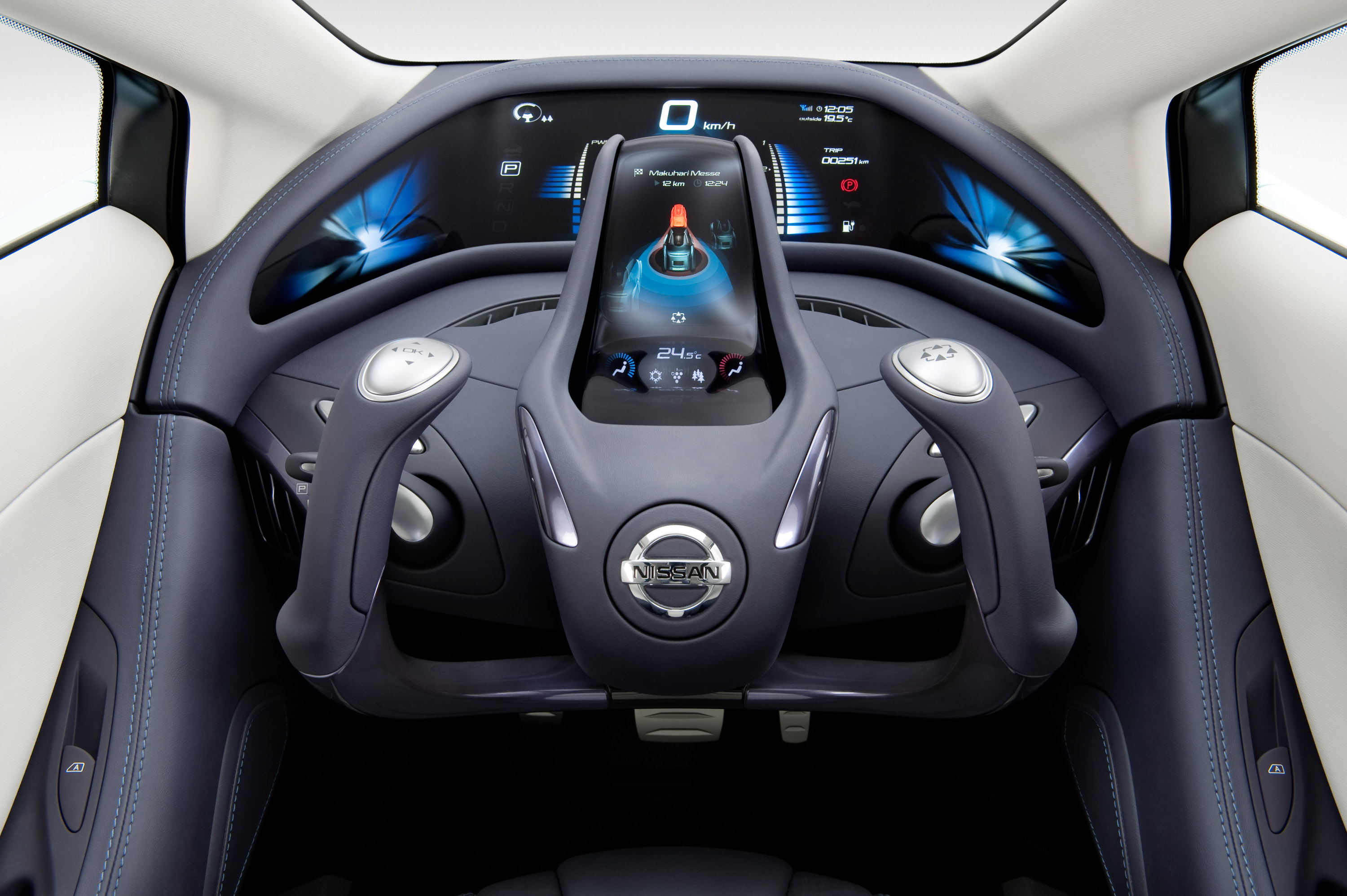 Nissan Land Glider Concept photo #17