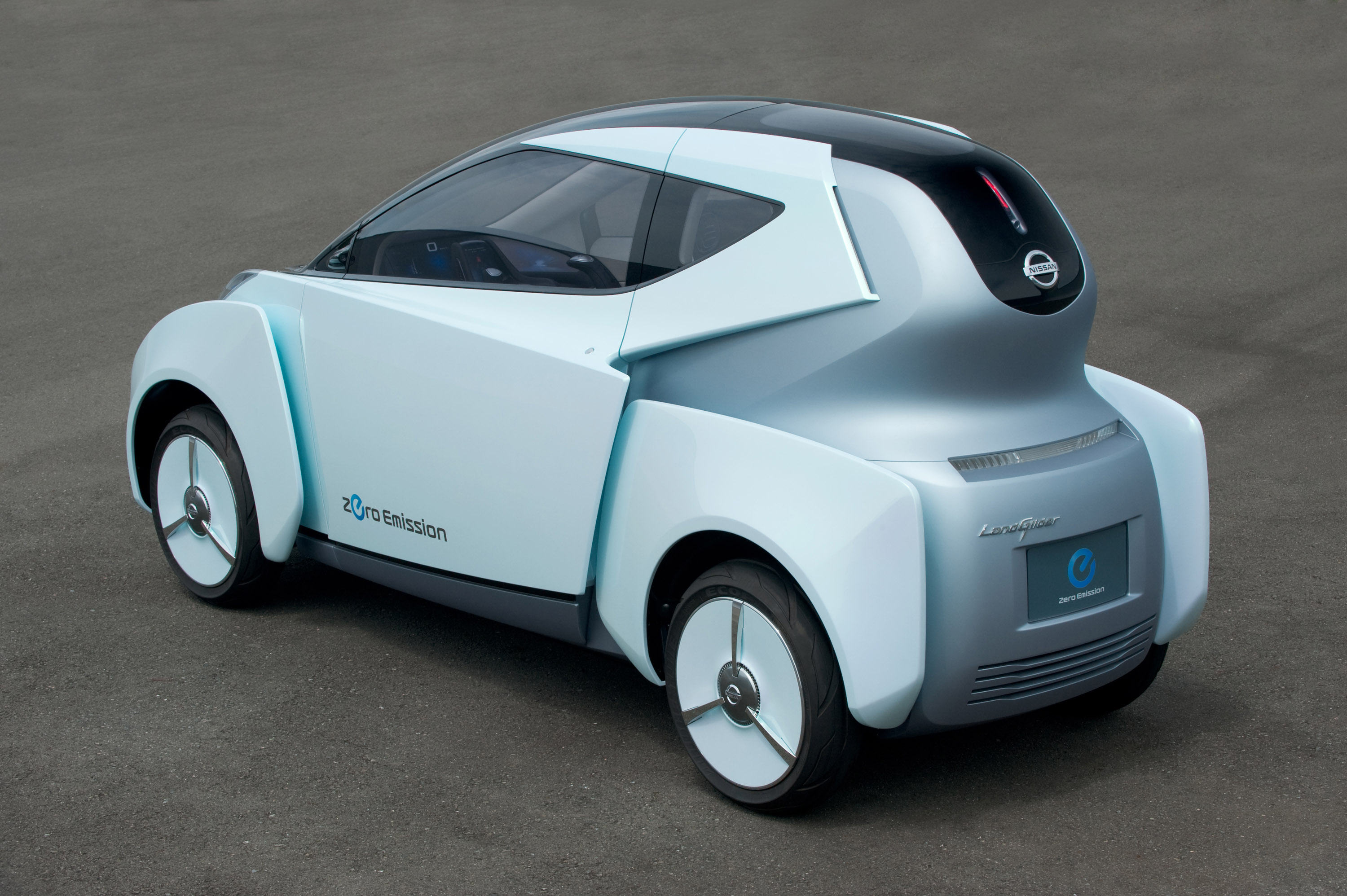 Nissan Land Glider Concept photo #24