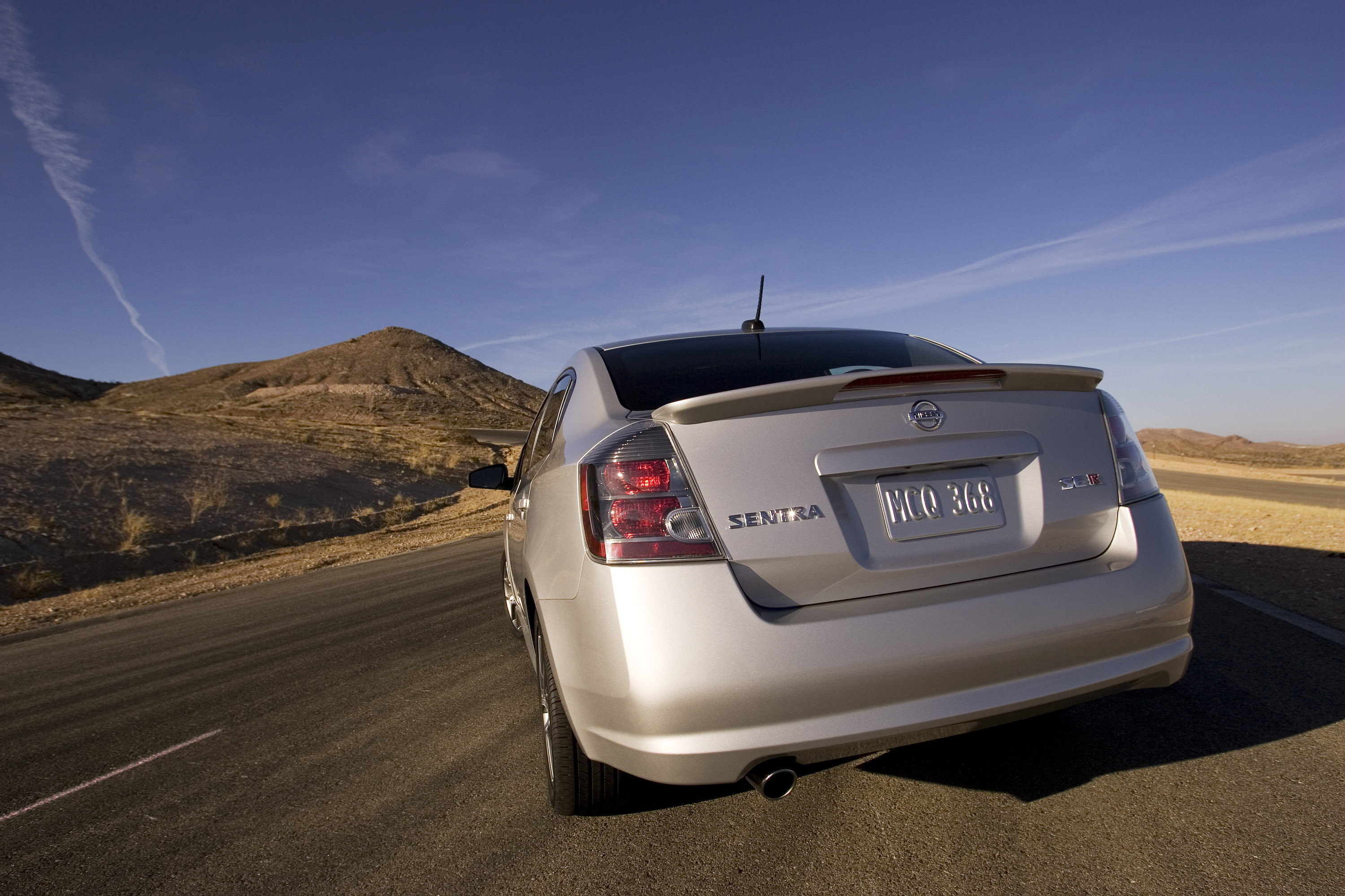 Nissan Sentra SE-R photo #15