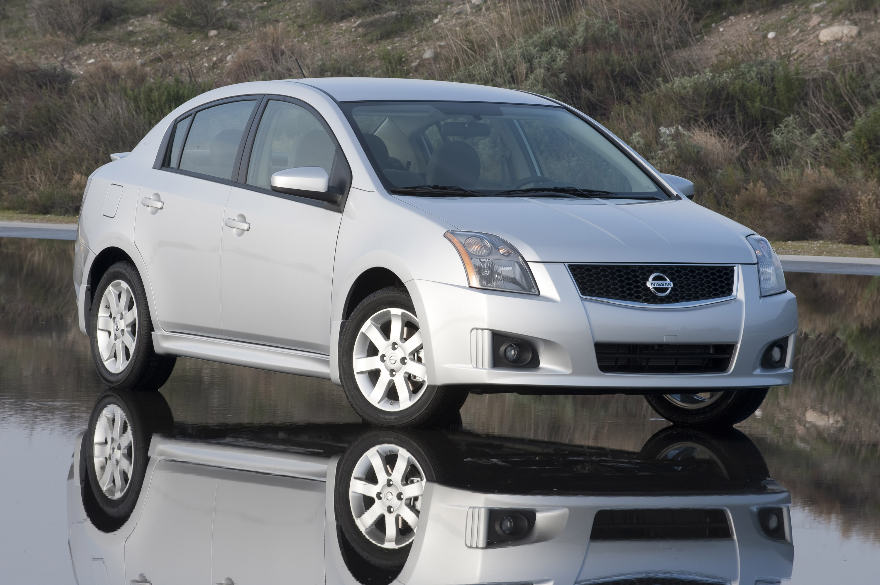 2009 Nissan Sentra HD Pictures carsinvasion com