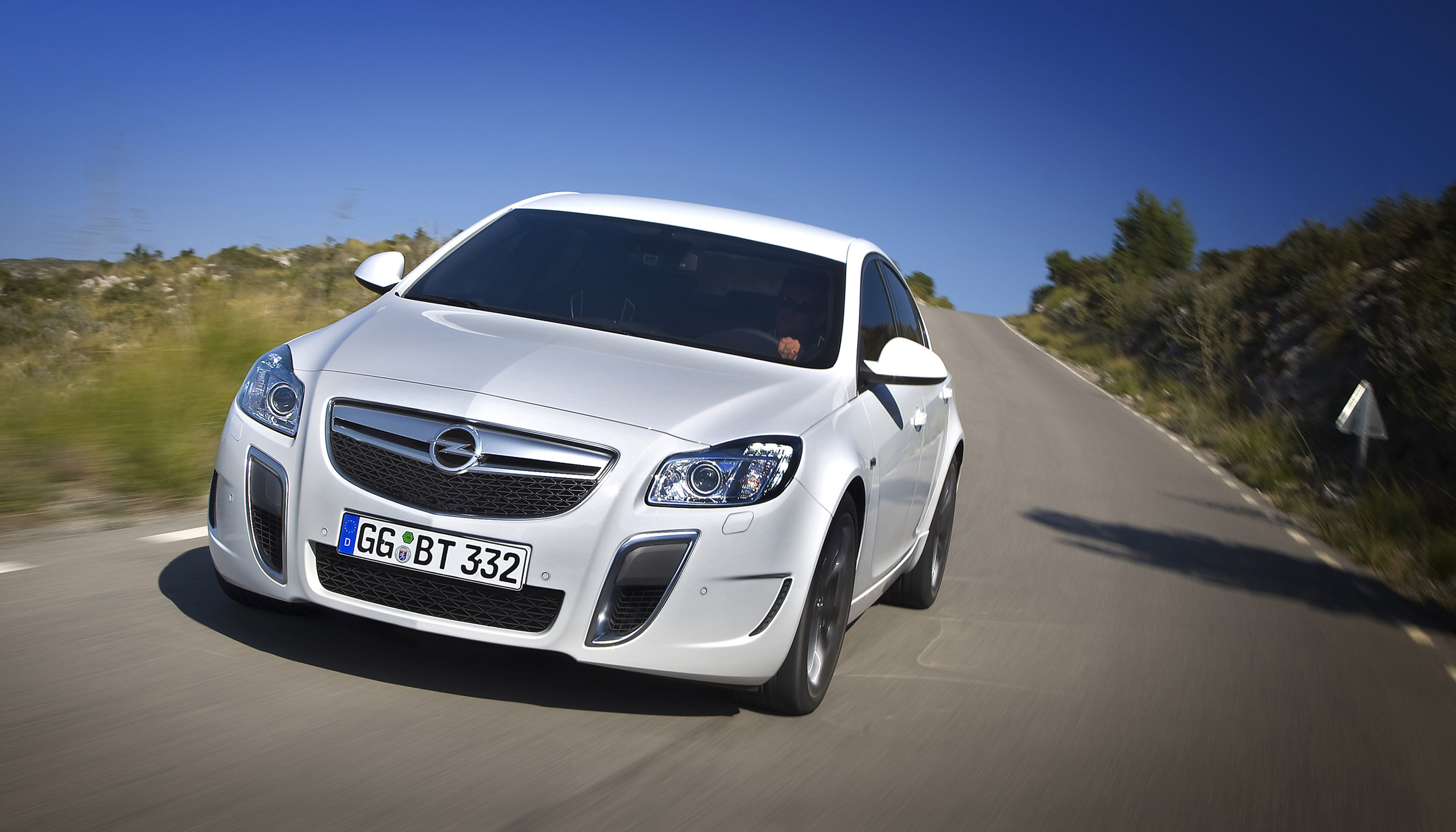 Opel Insignia OPC photo #3