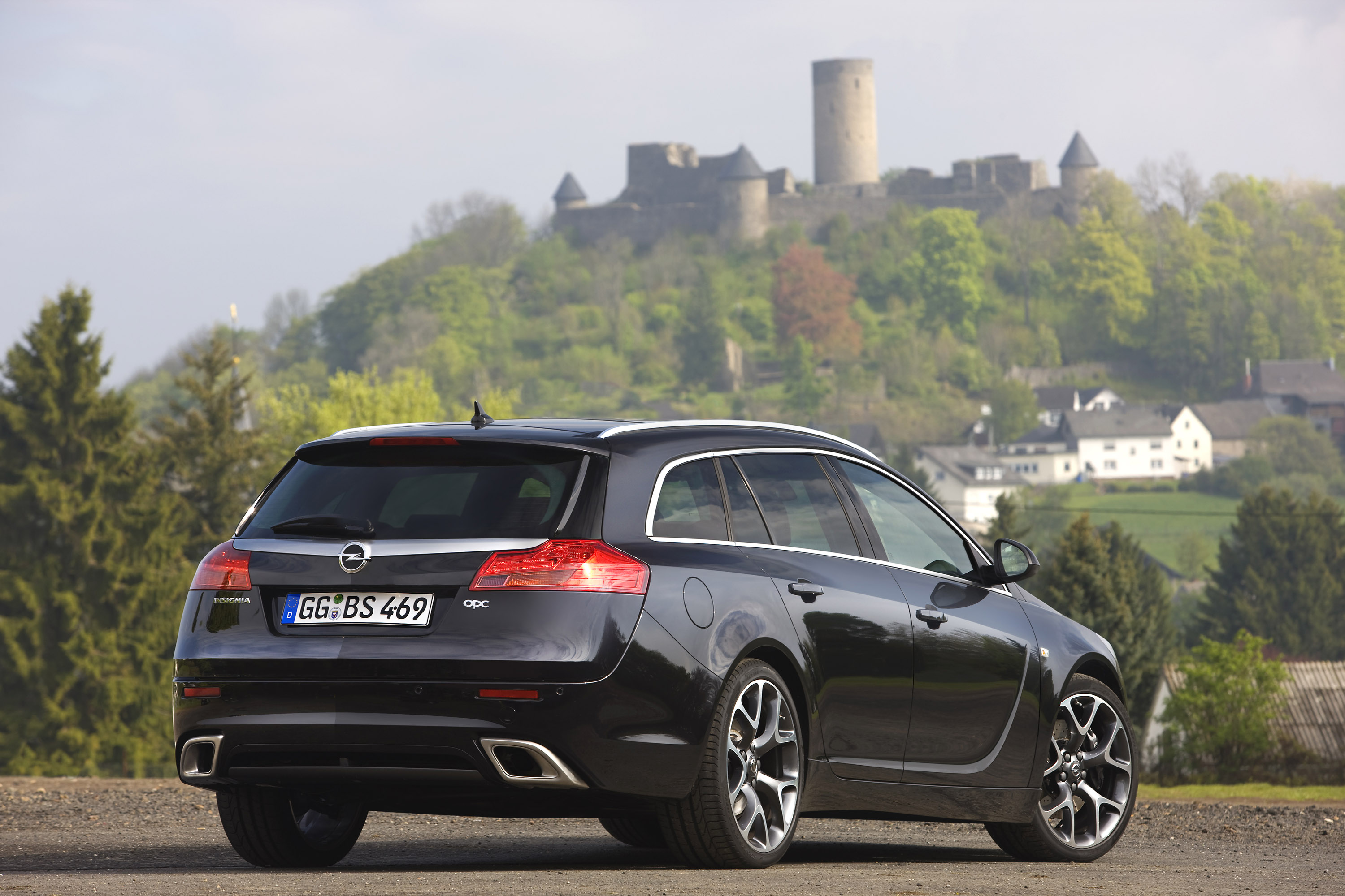 Opel Insignia OPC photo #22