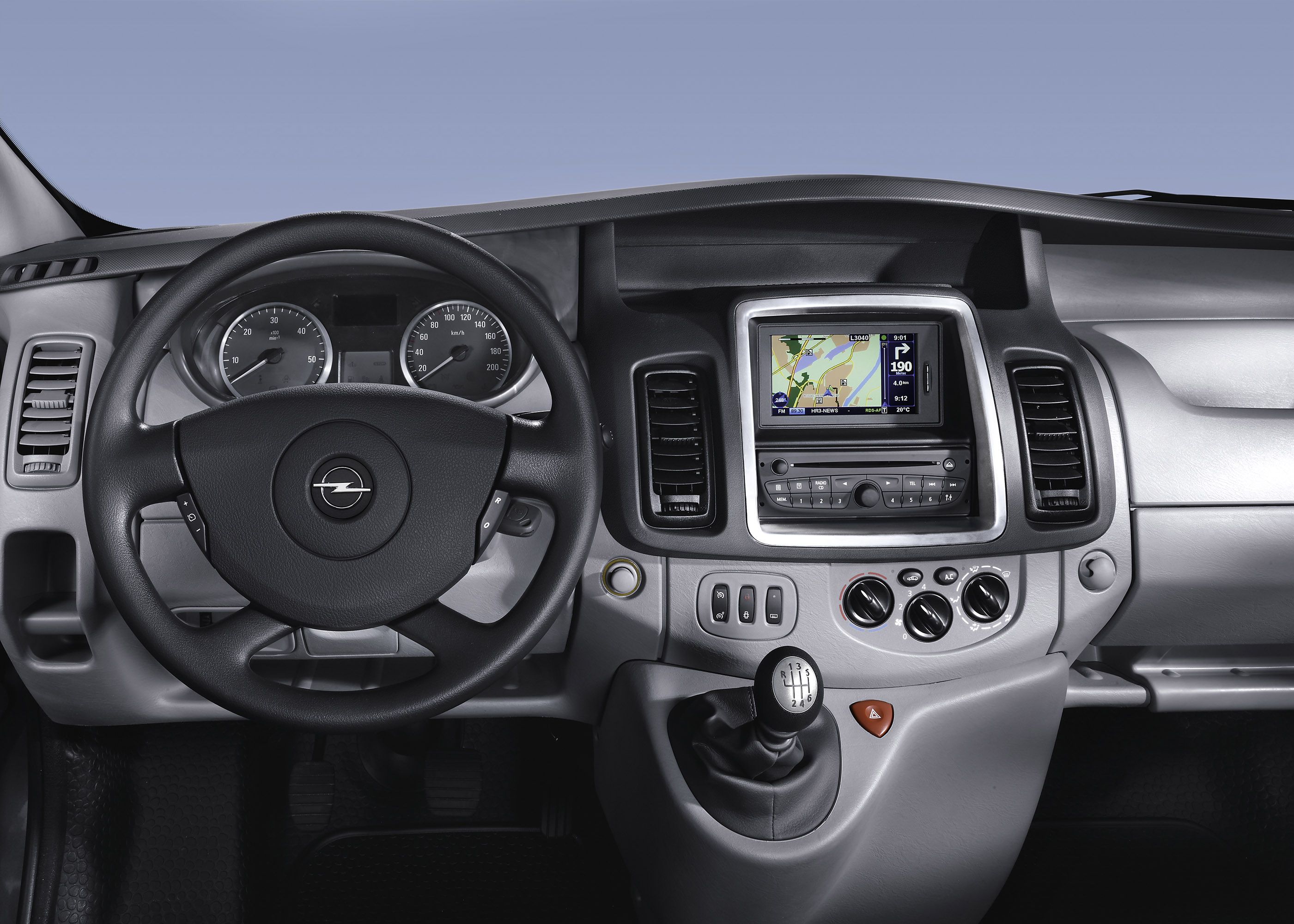 Opel Vivaro photo #19